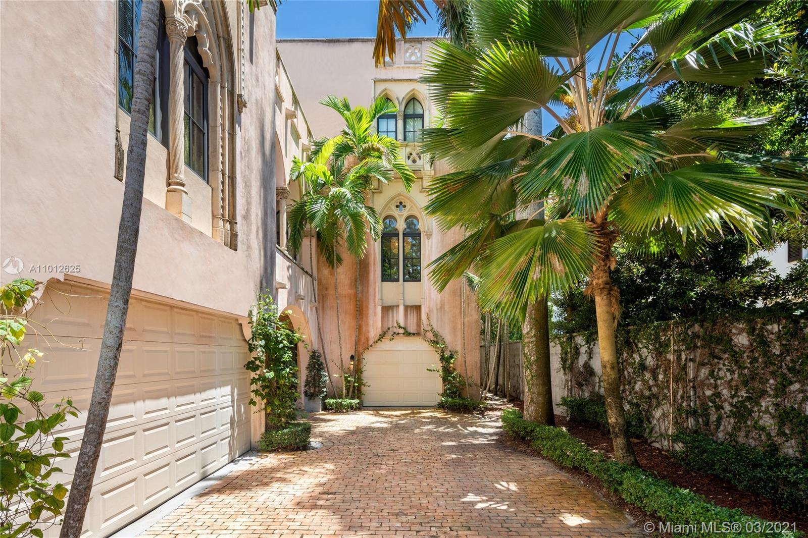 1840 S Bayshore Ln Coconut Grove, FL 33133