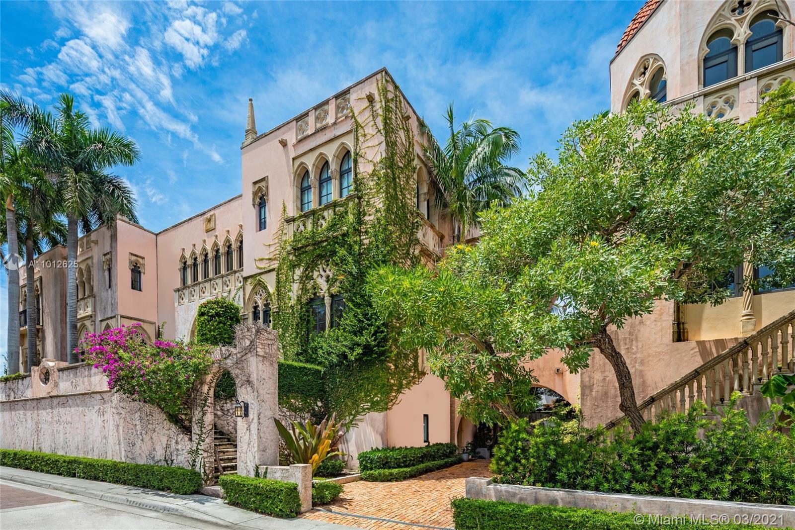 1840 S Bayshore Ln Coconut Grove, FL 33133