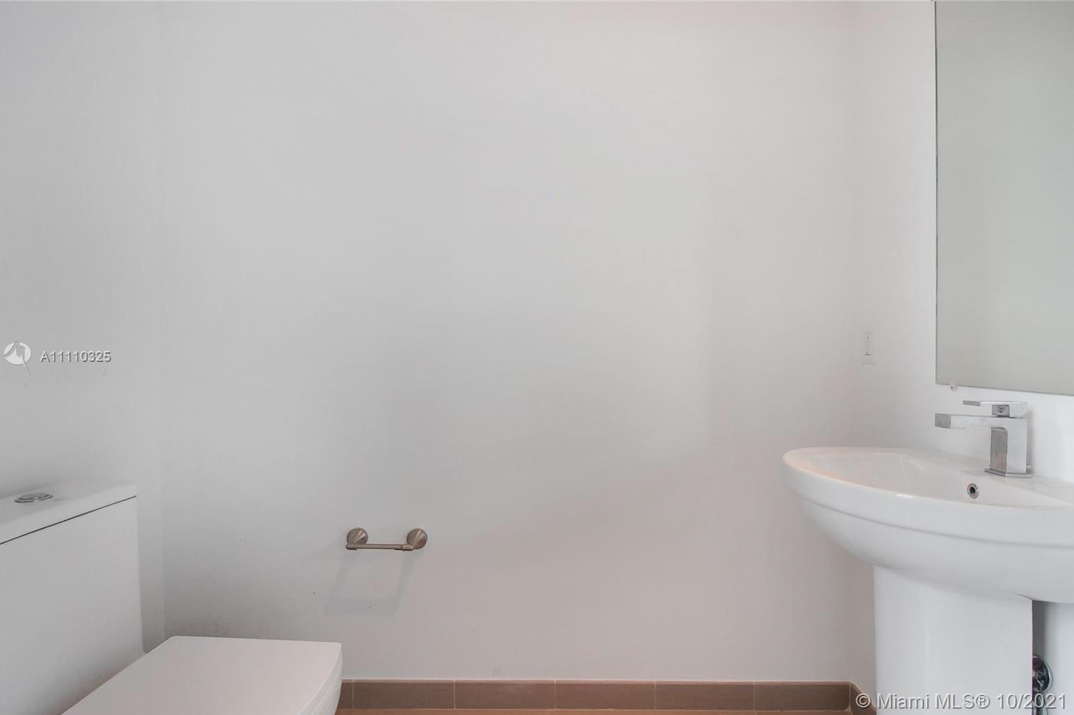 1080 Brickell Ave #705, Miami, FL 33131