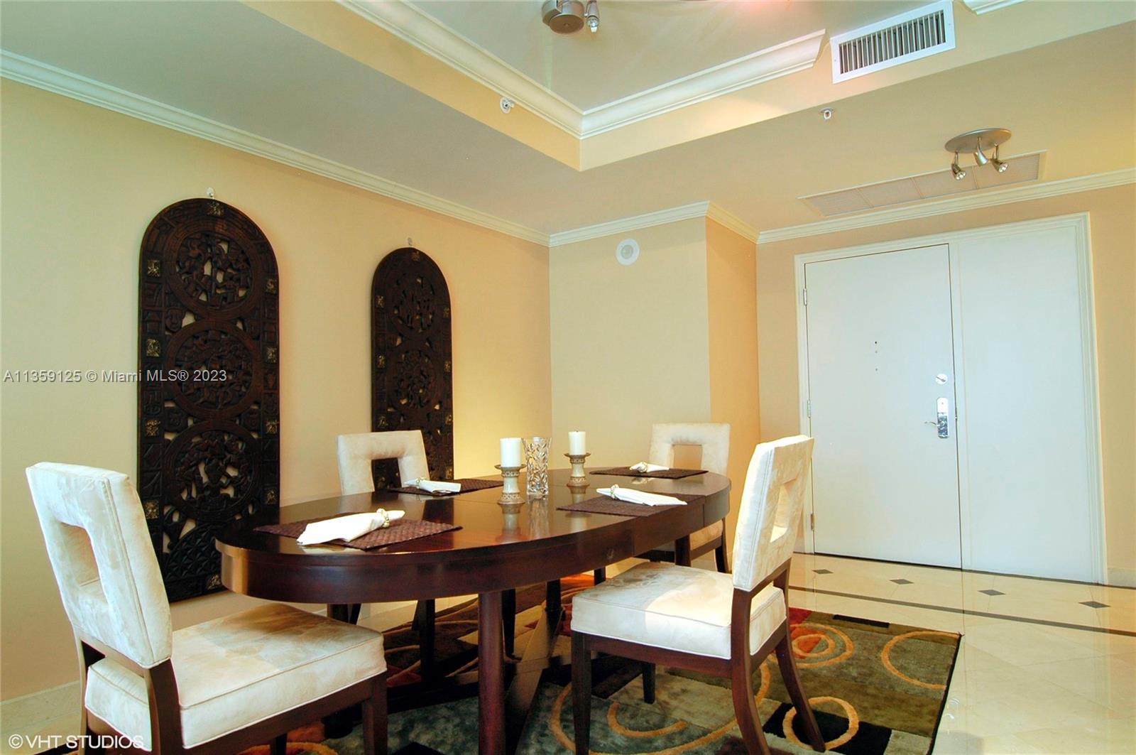 image Ritz-Carlton Coconut Grove3