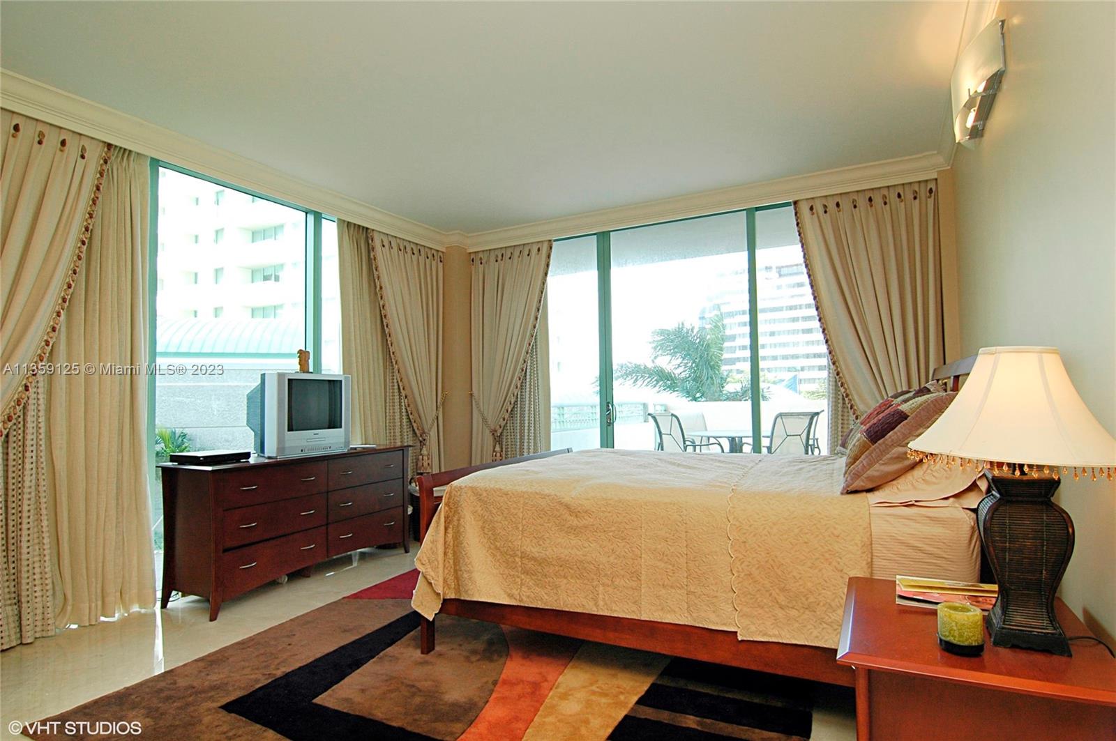 image Ritz-Carlton Coconut Grove6