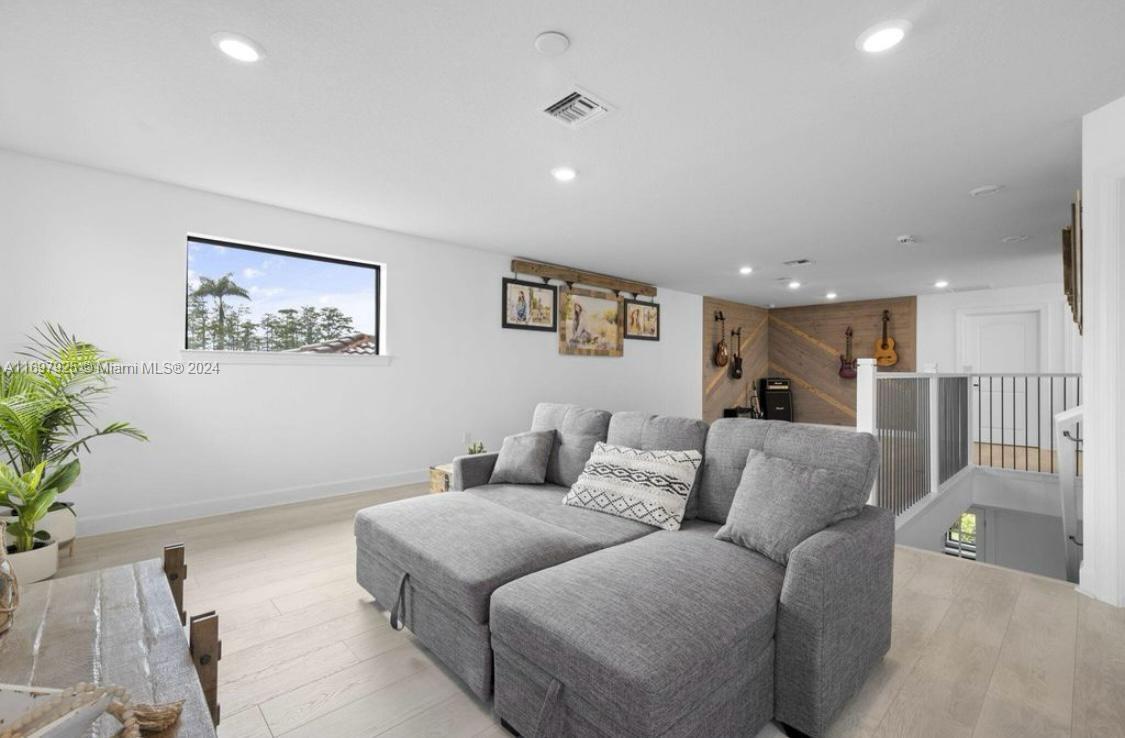 141 Cinder Dunes Pt Jupiter, FL 33478