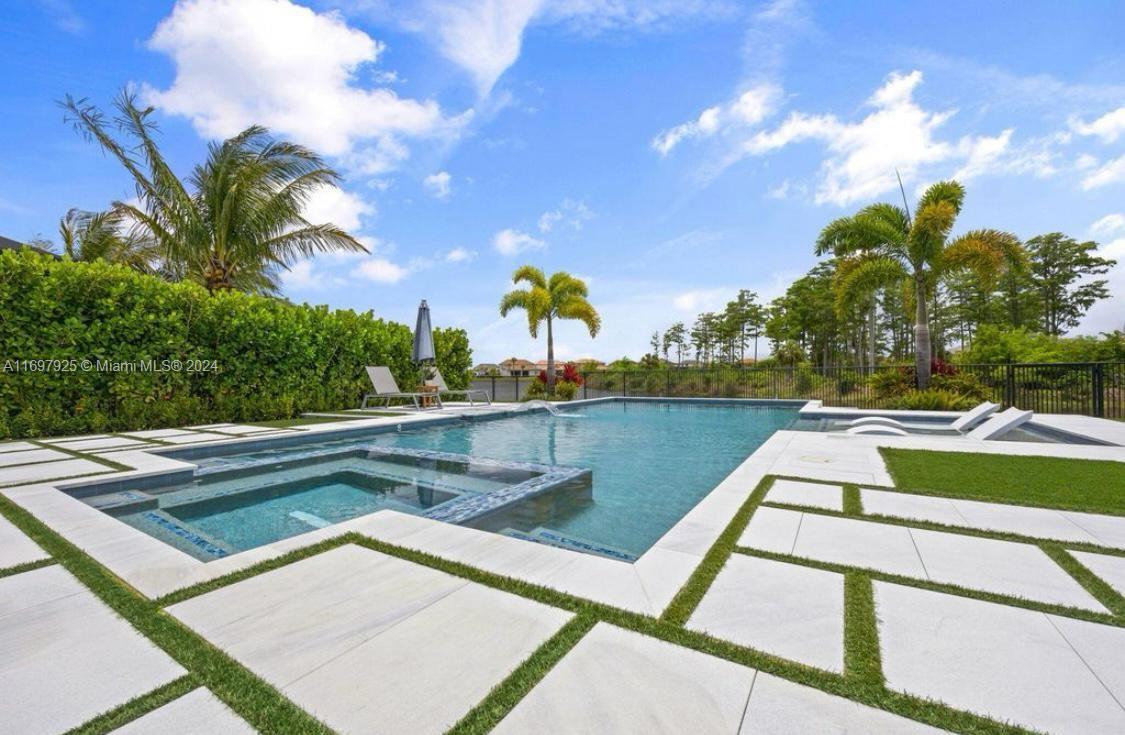 141 Cinder Dunes Pt Jupiter, FL 33478