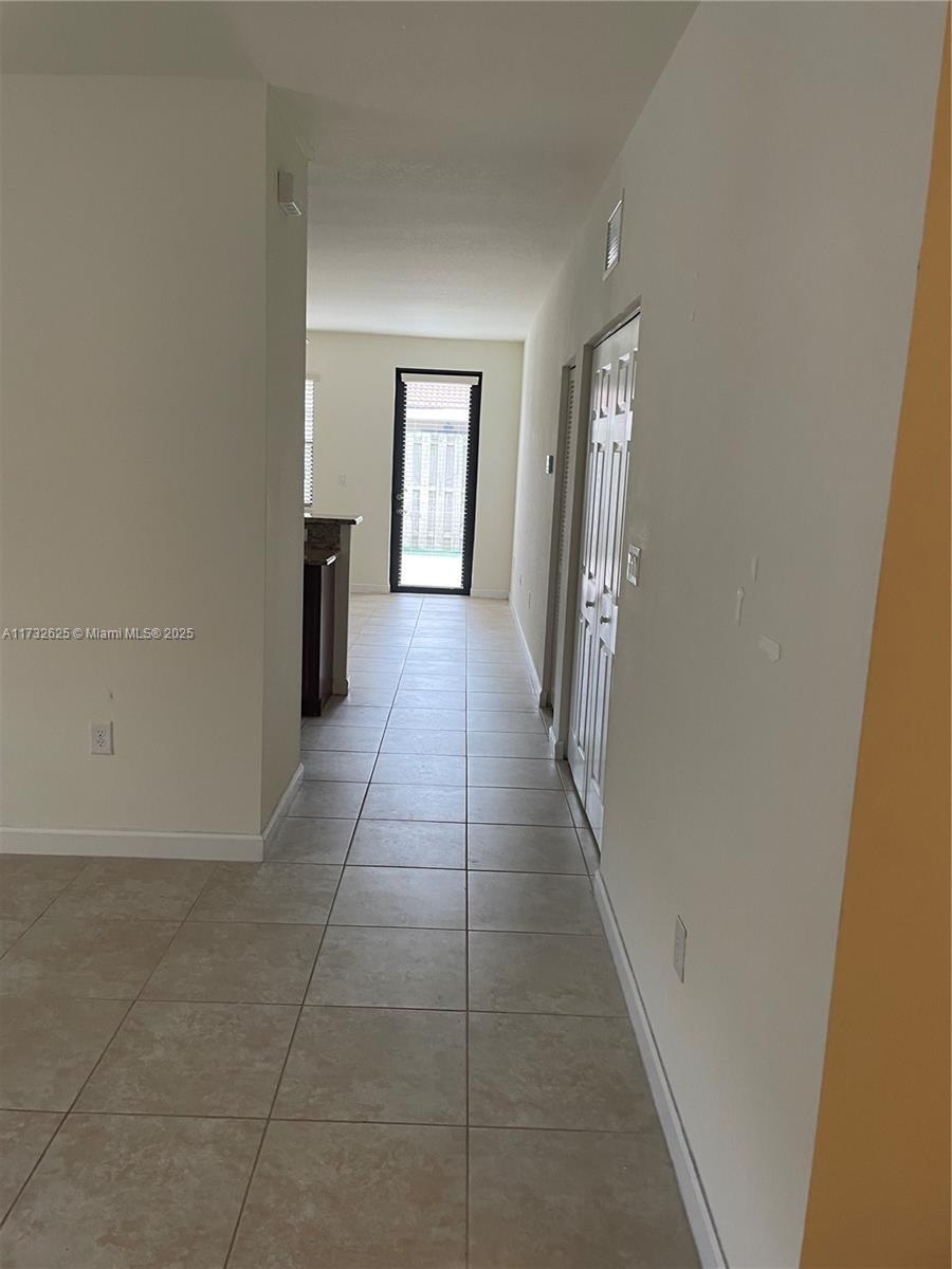 15340 SW 176th Ln,Miami, FL 33187