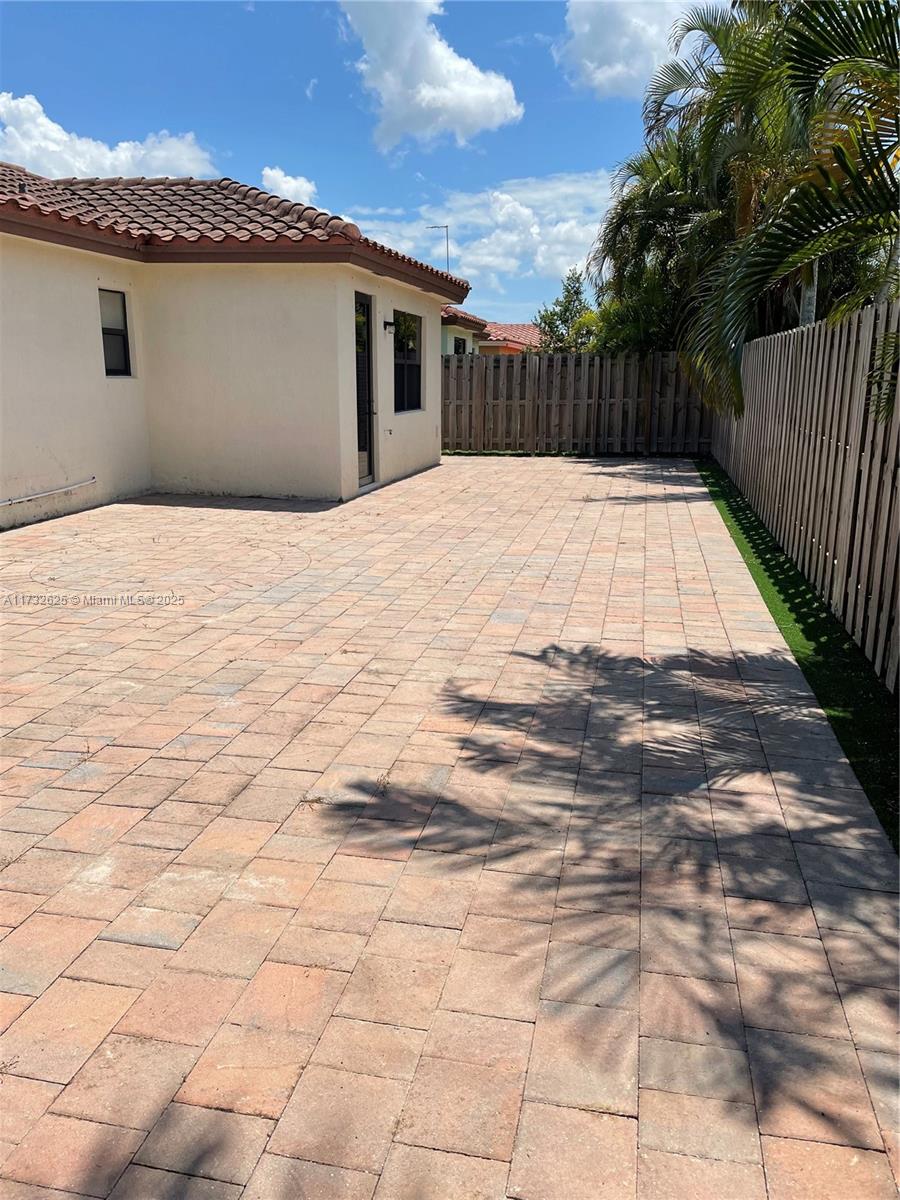 15340 SW 176th Ln,Miami, FL 33187