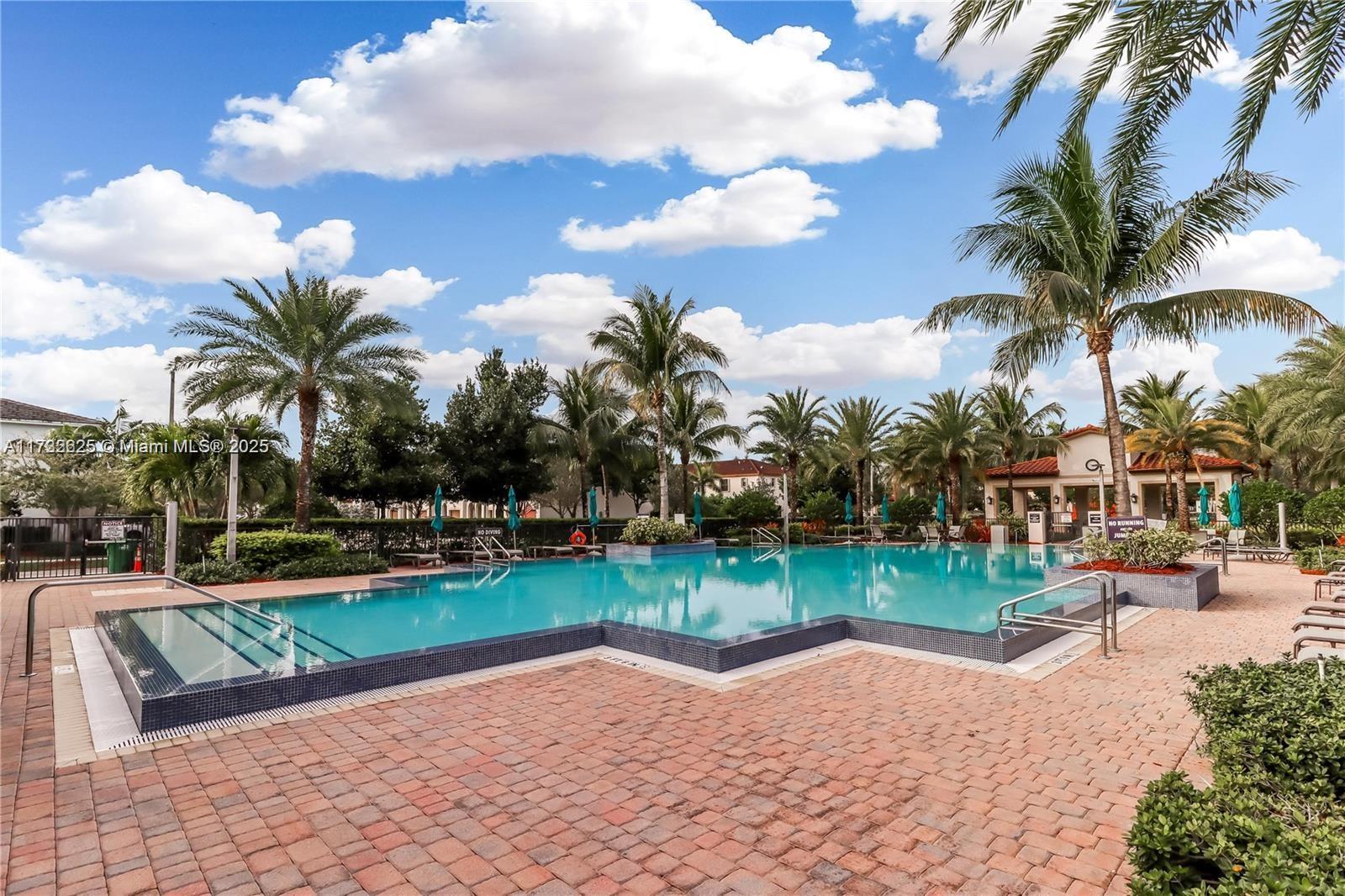 15340 SW 176th Ln,Miami, FL 33187