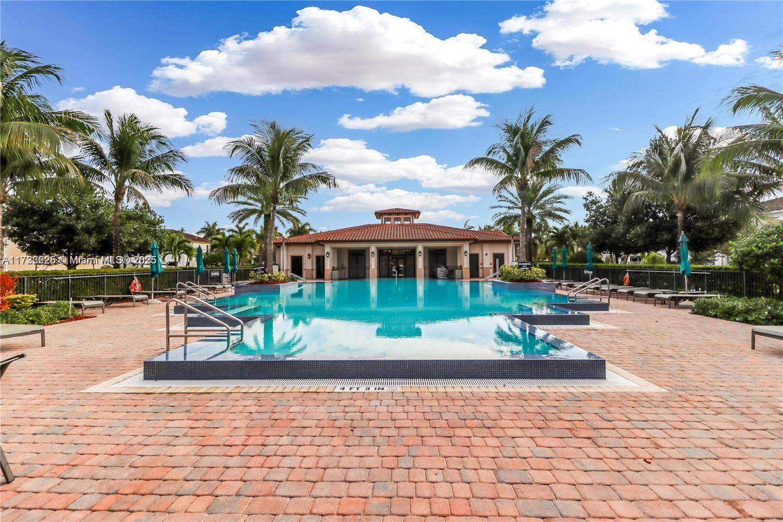 15340 SW 176th Ln,Miami, FL 33187