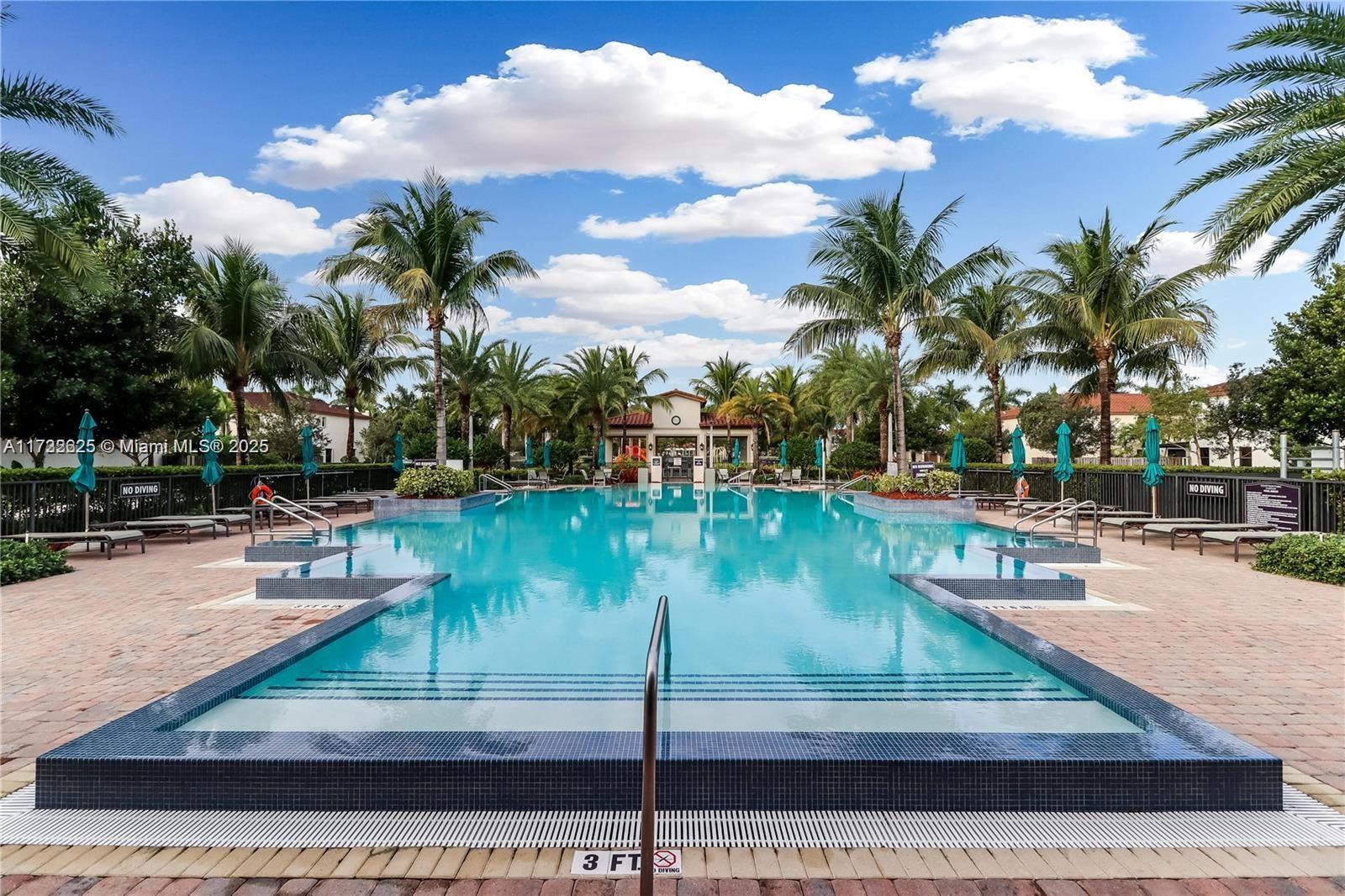 15340 SW 176th Ln,Miami, FL 33187