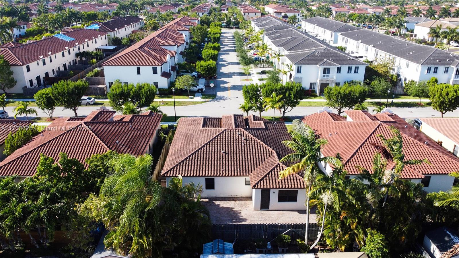 15340 SW 176th Ln,Miami, FL 33187