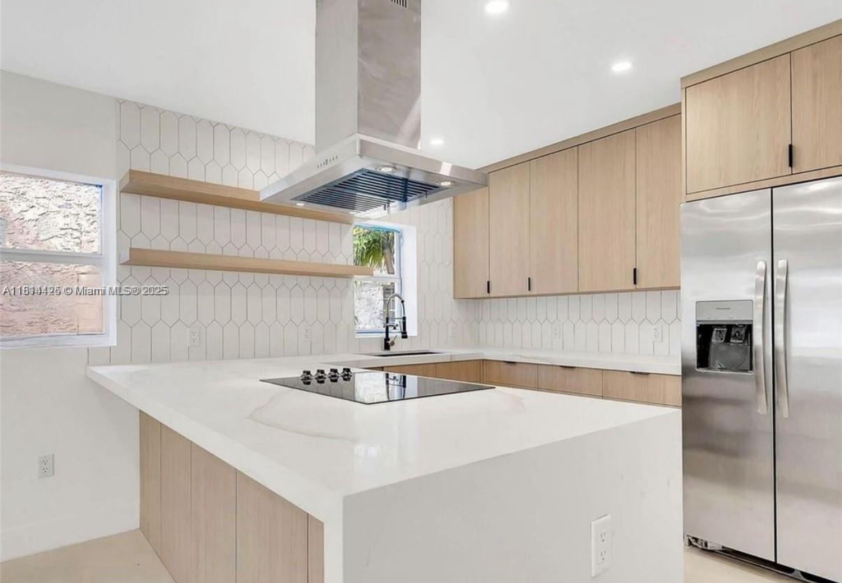 545 NW 47th St,Miami, FL 33127
