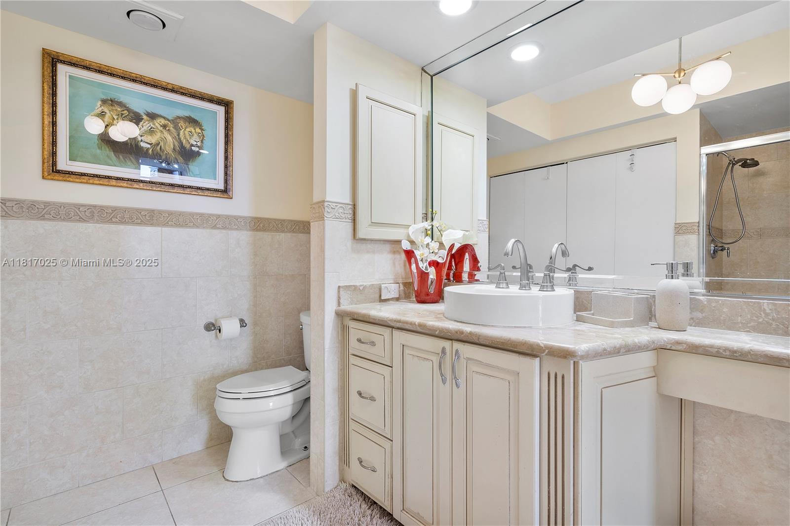 image Hamptons West Condo24