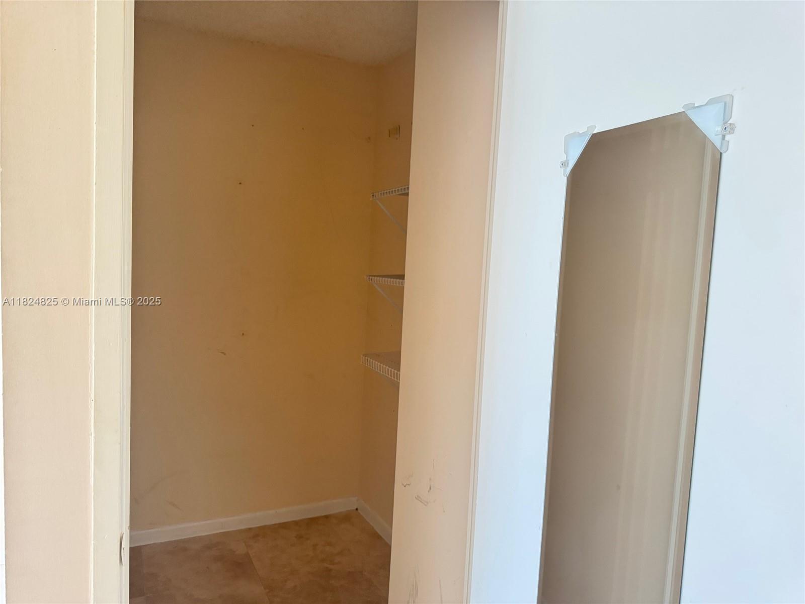 image Winston Towers17