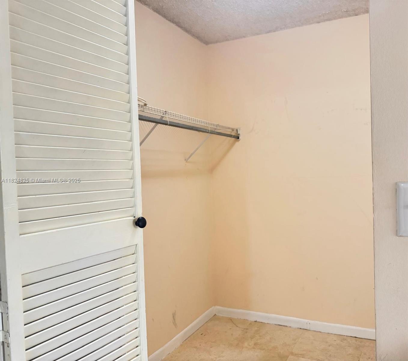 image Winston Towers18