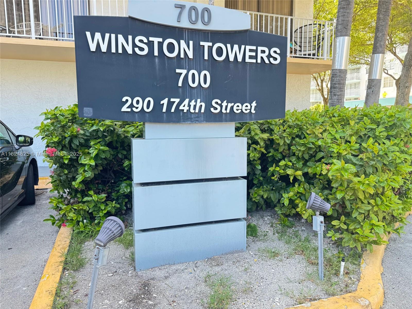 image Winston Towers2