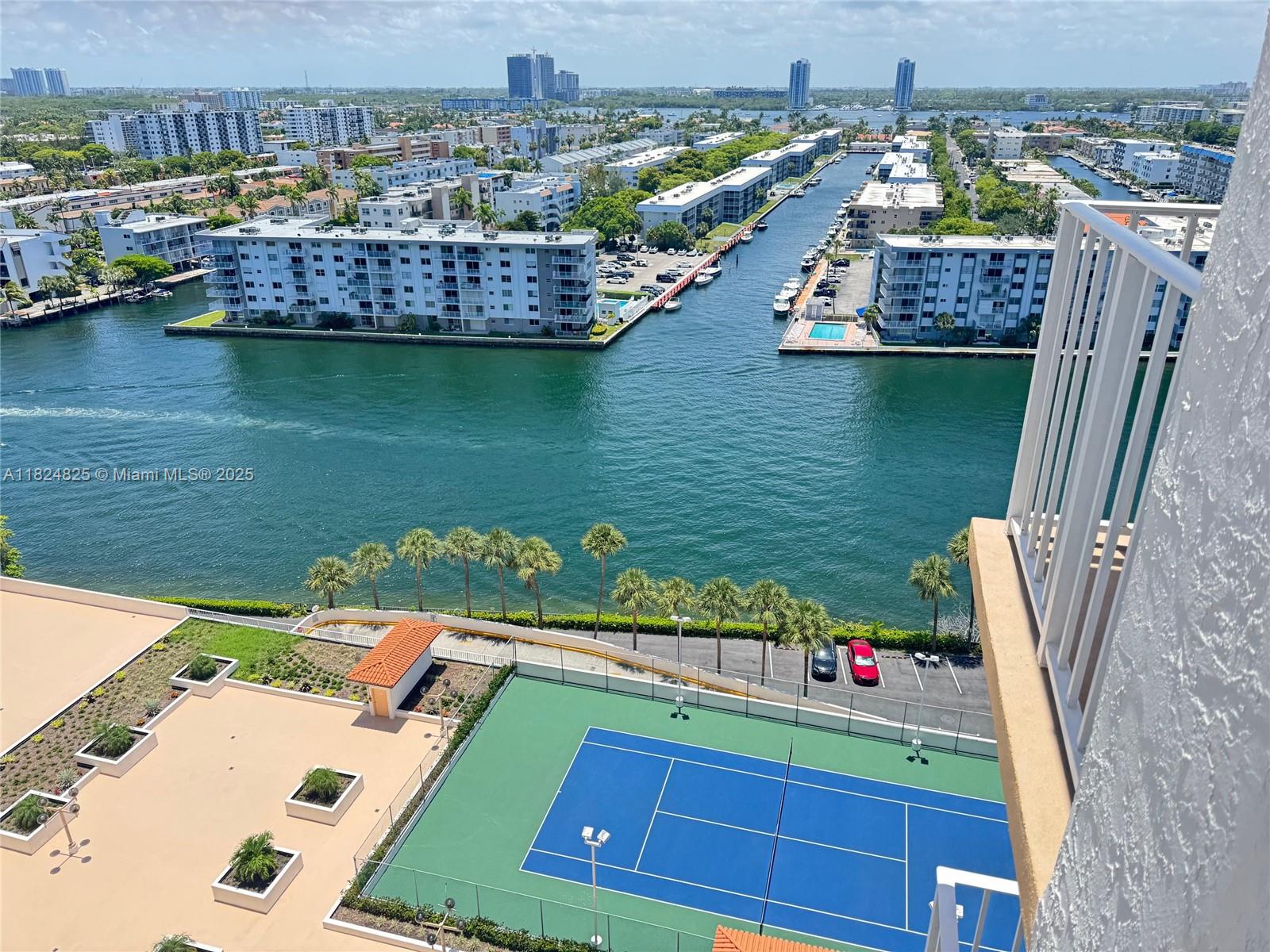 image Winston Towers32