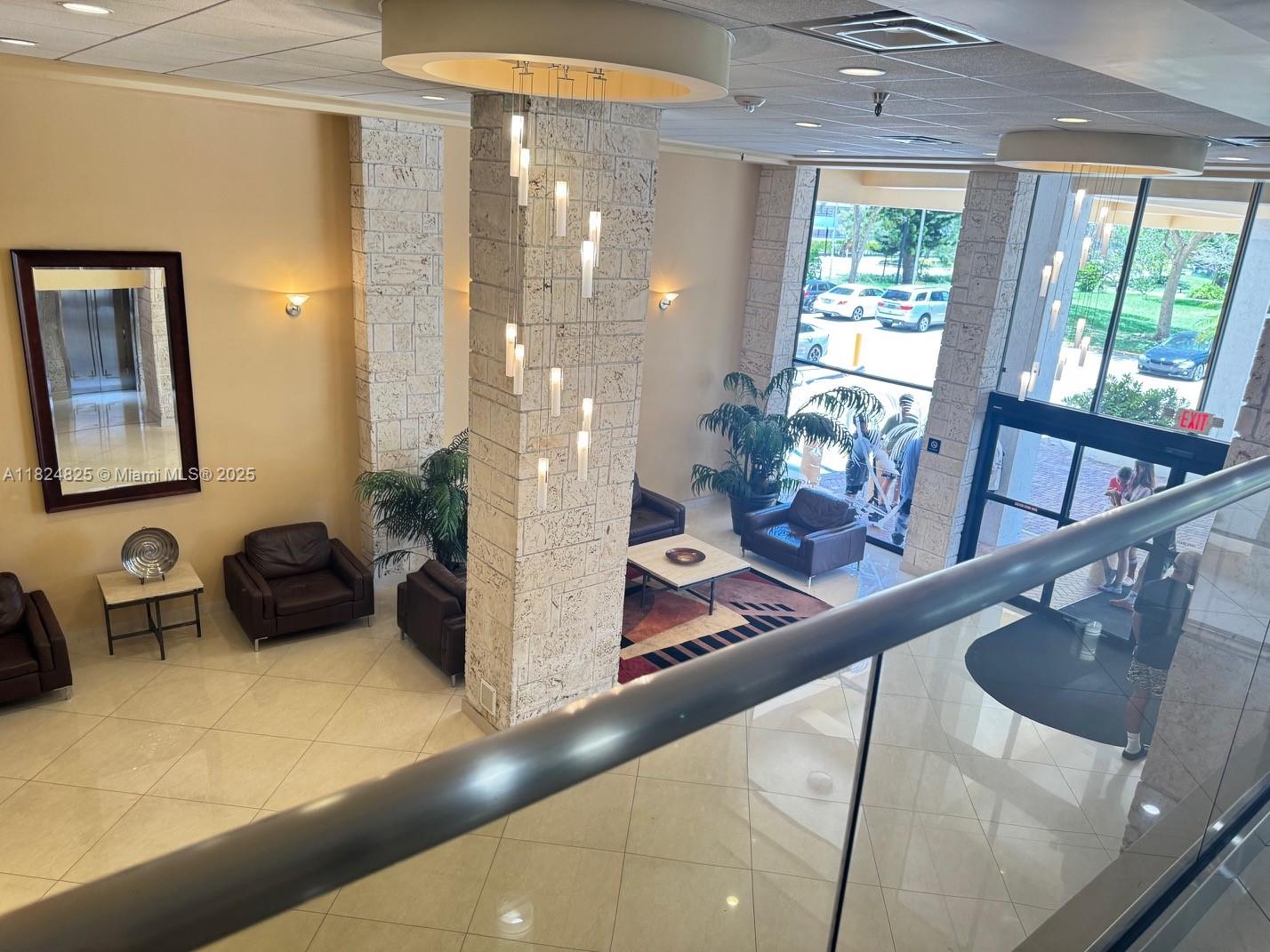 image Winston Towers40