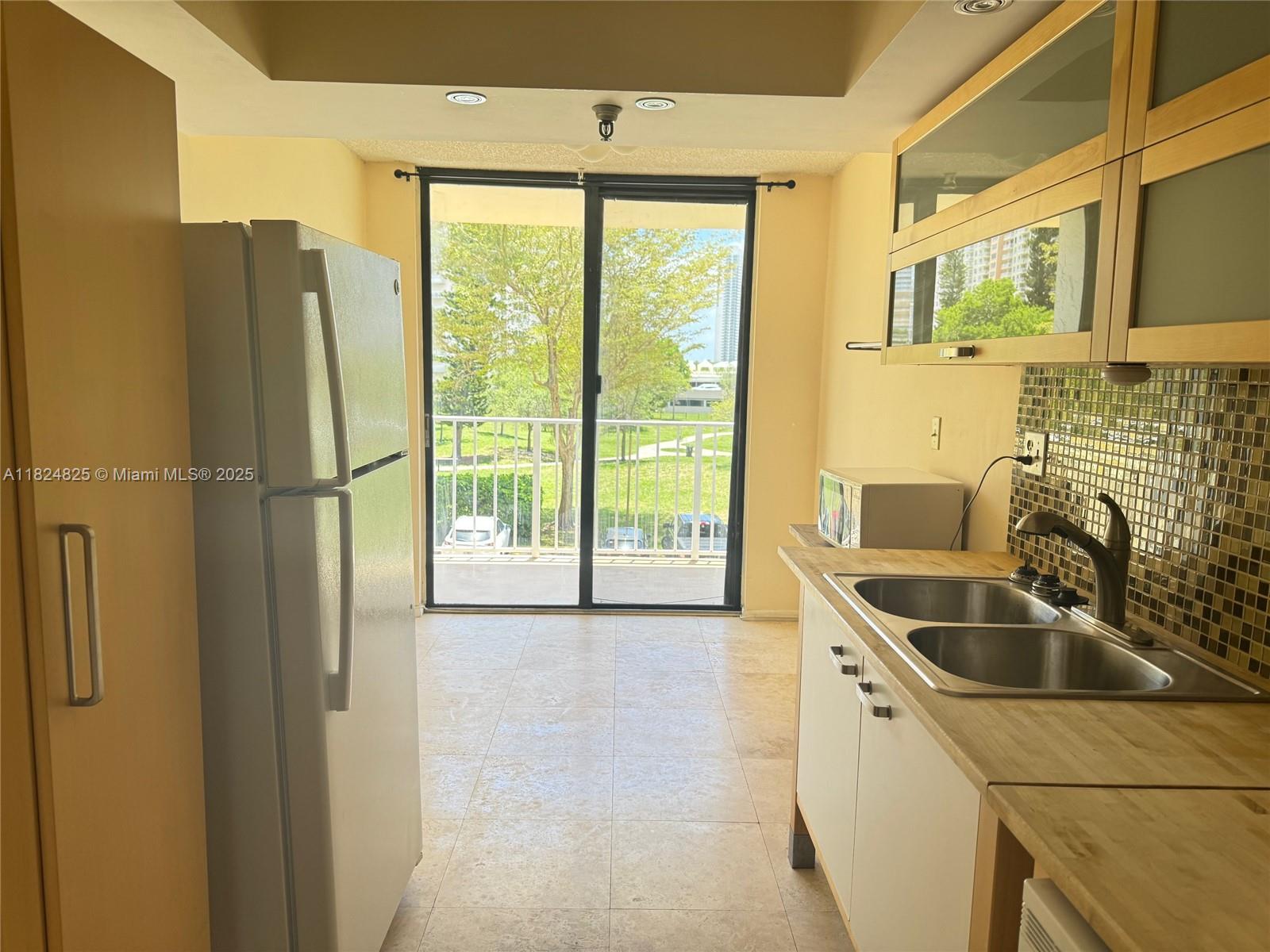 image Winston Towers8