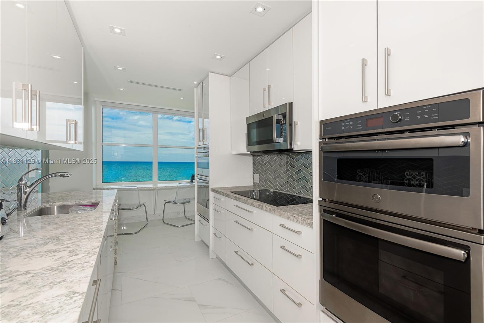 9511 Collins Ave #1502 Surfside, FL 33154