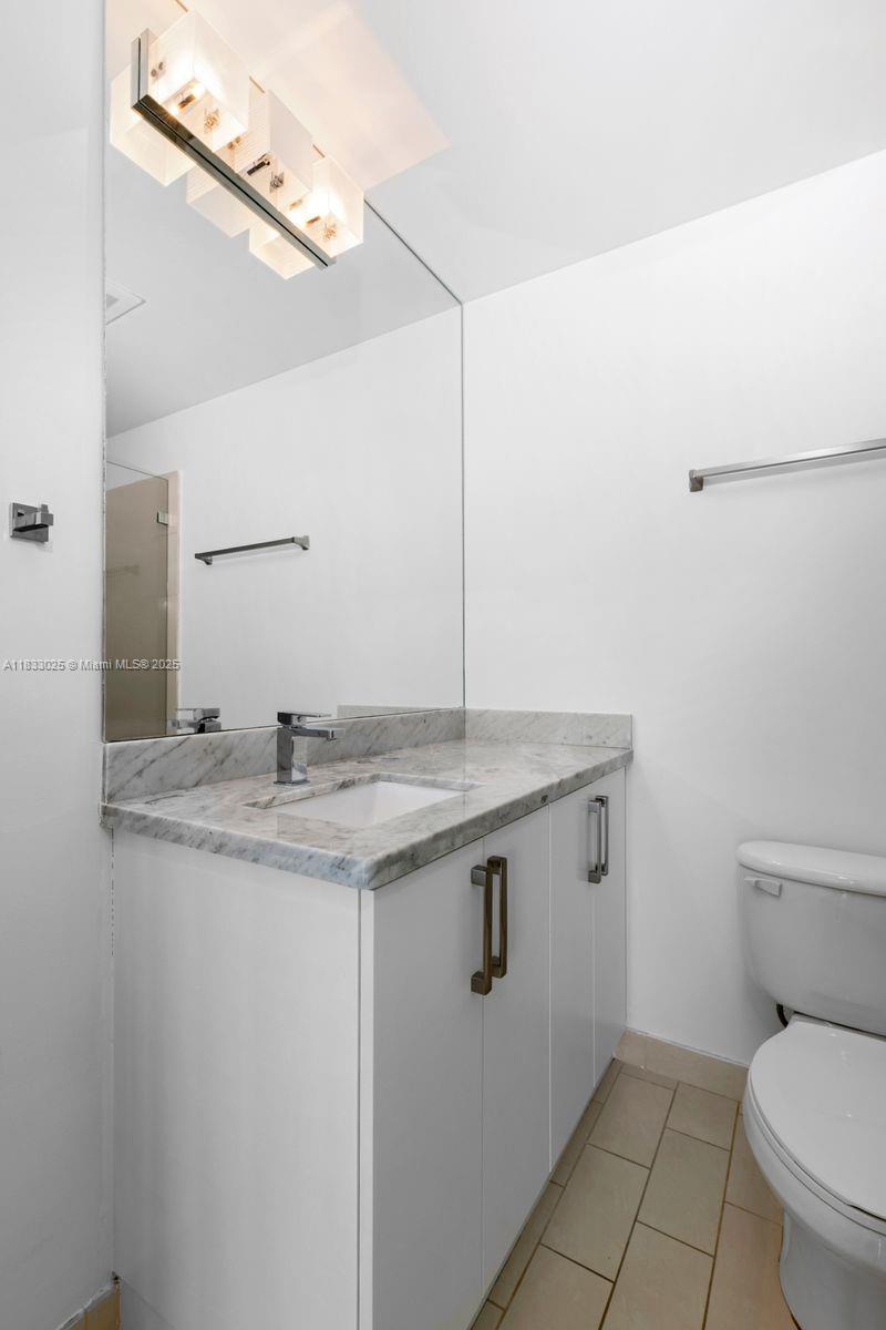 image THE AXIS ON BRICKELL II10