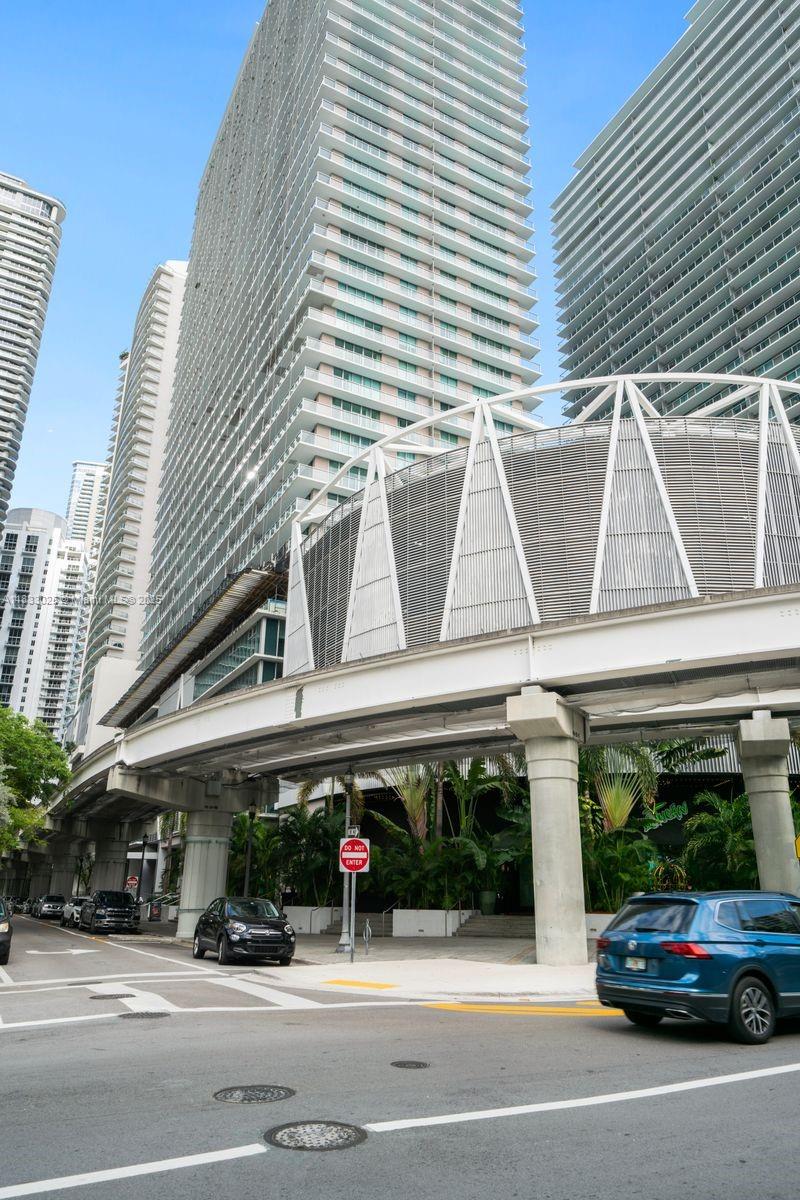 image THE AXIS ON BRICKELL II11