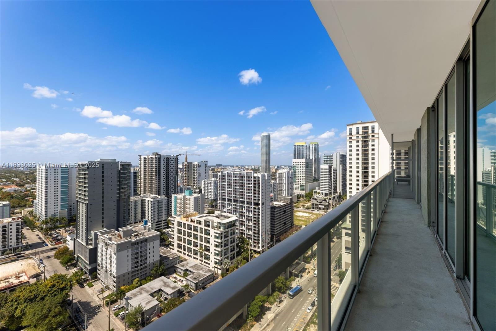 image THE AXIS ON BRICKELL II15