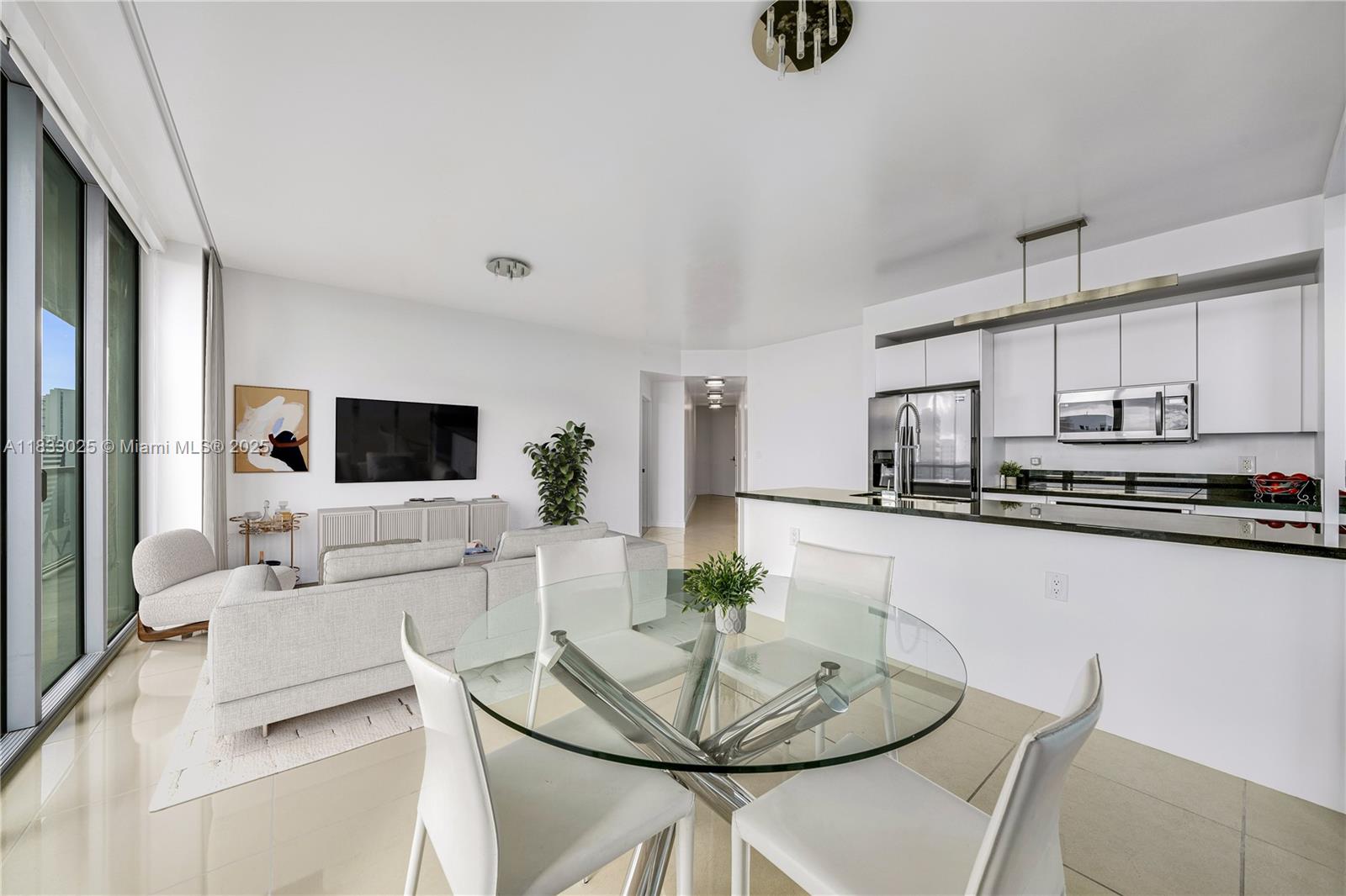 image THE AXIS ON BRICKELL II3
