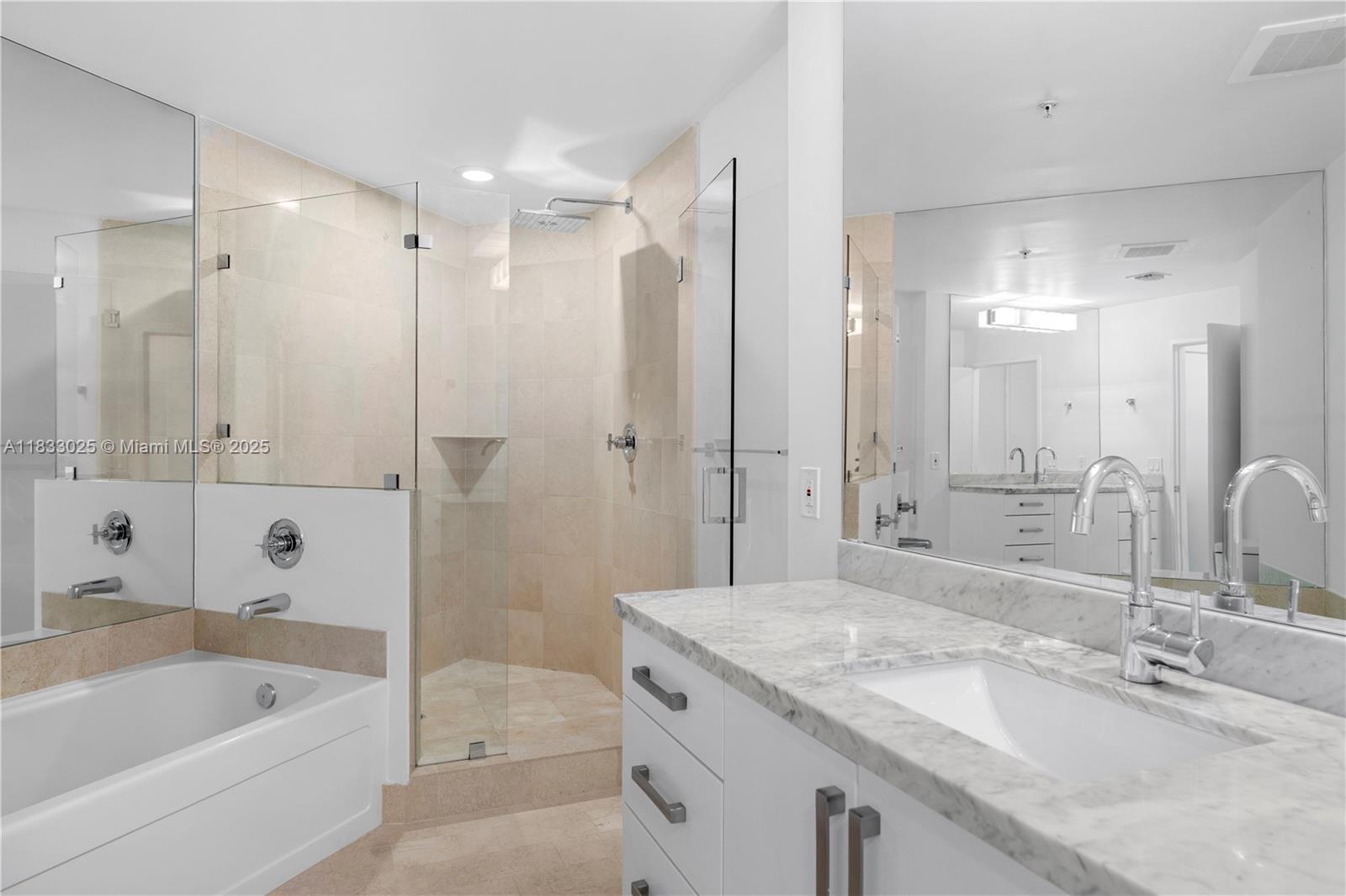 image THE AXIS ON BRICKELL II6