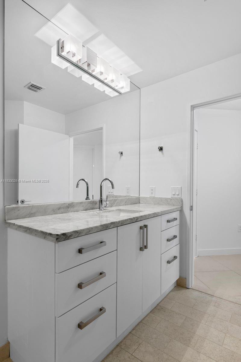 image THE AXIS ON BRICKELL II7