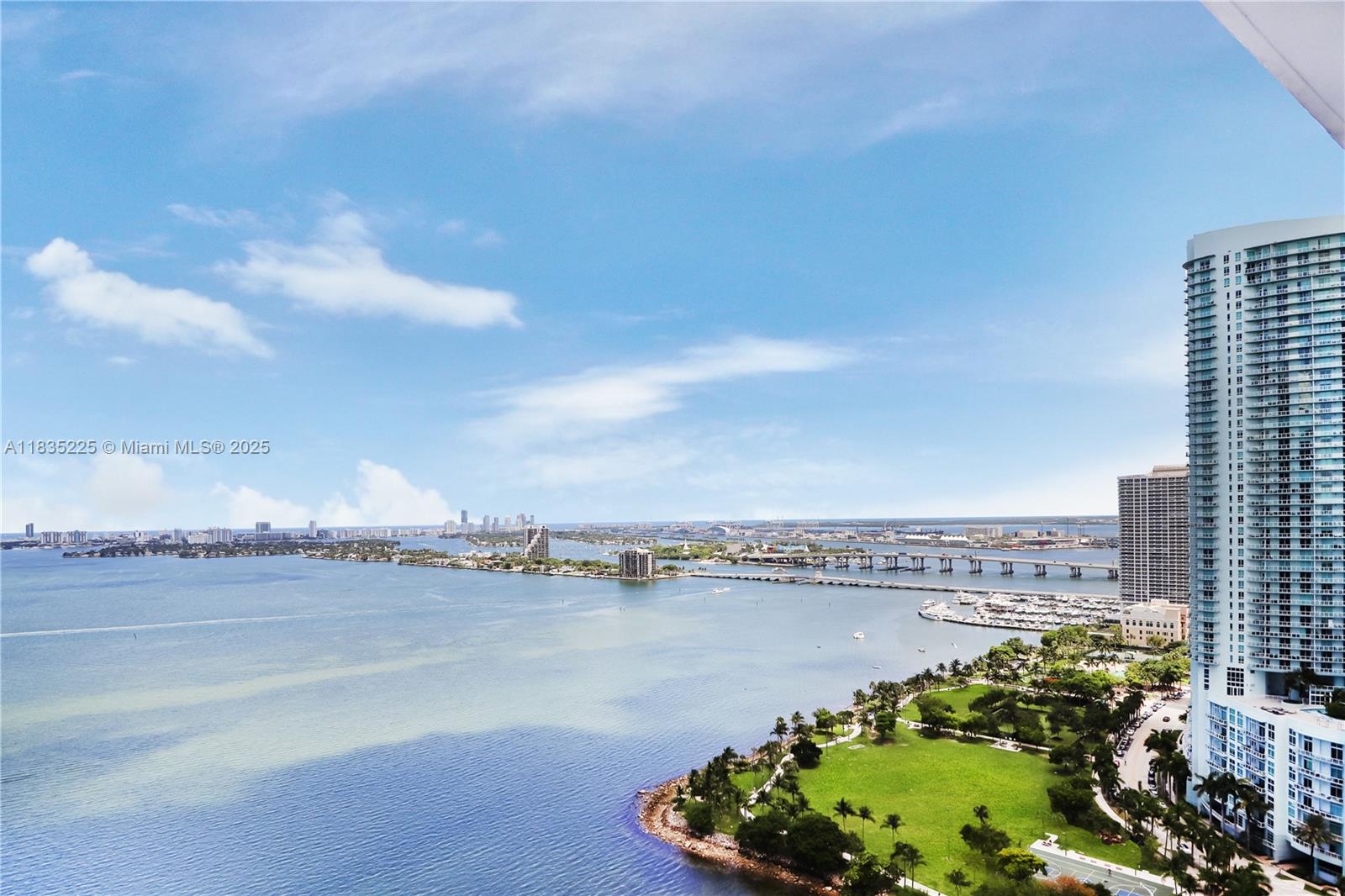 image Paramount Bay Condo21