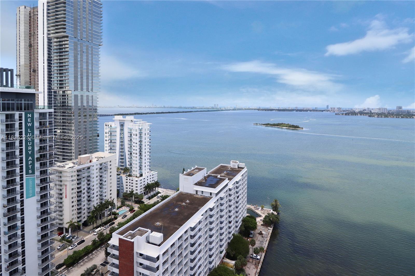 image Paramount Bay Condo22