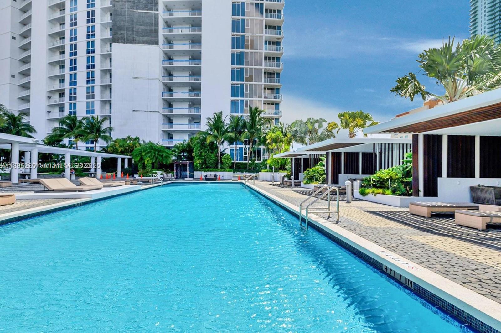 image Paramount Bay Condo24