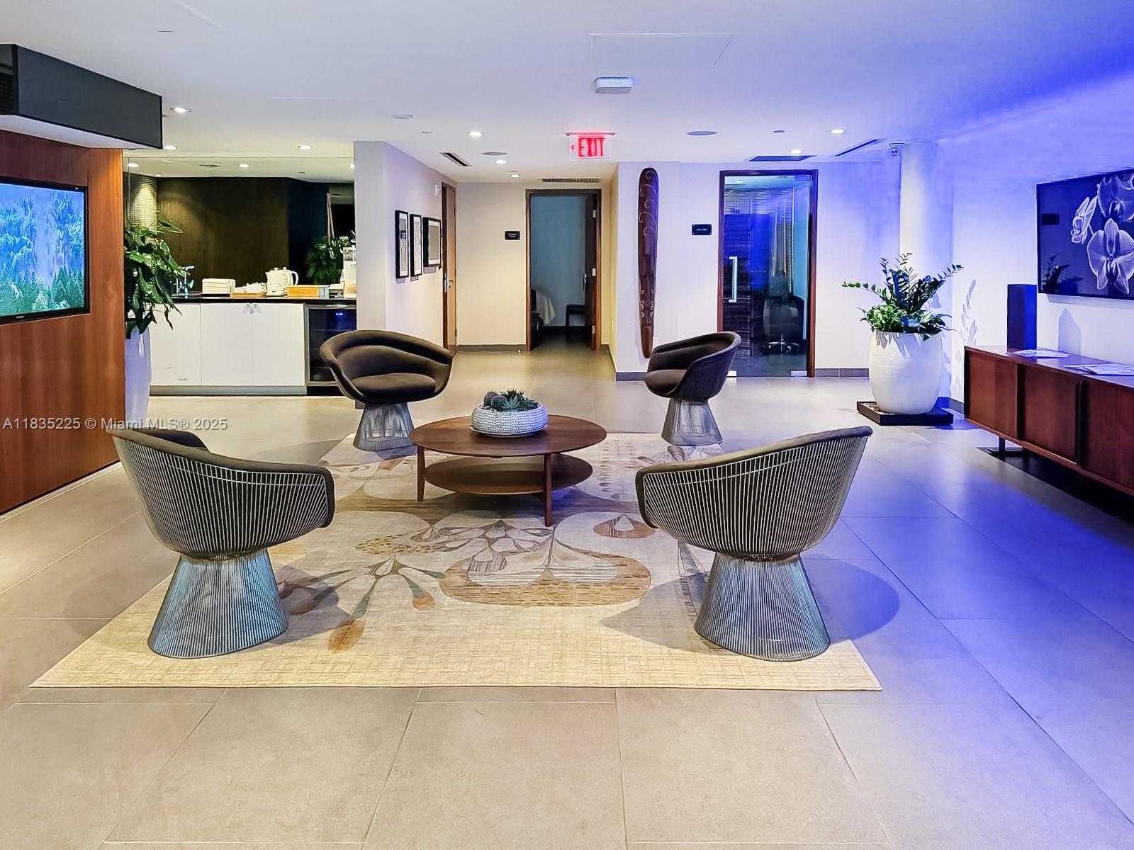 image Paramount Bay Condo29
