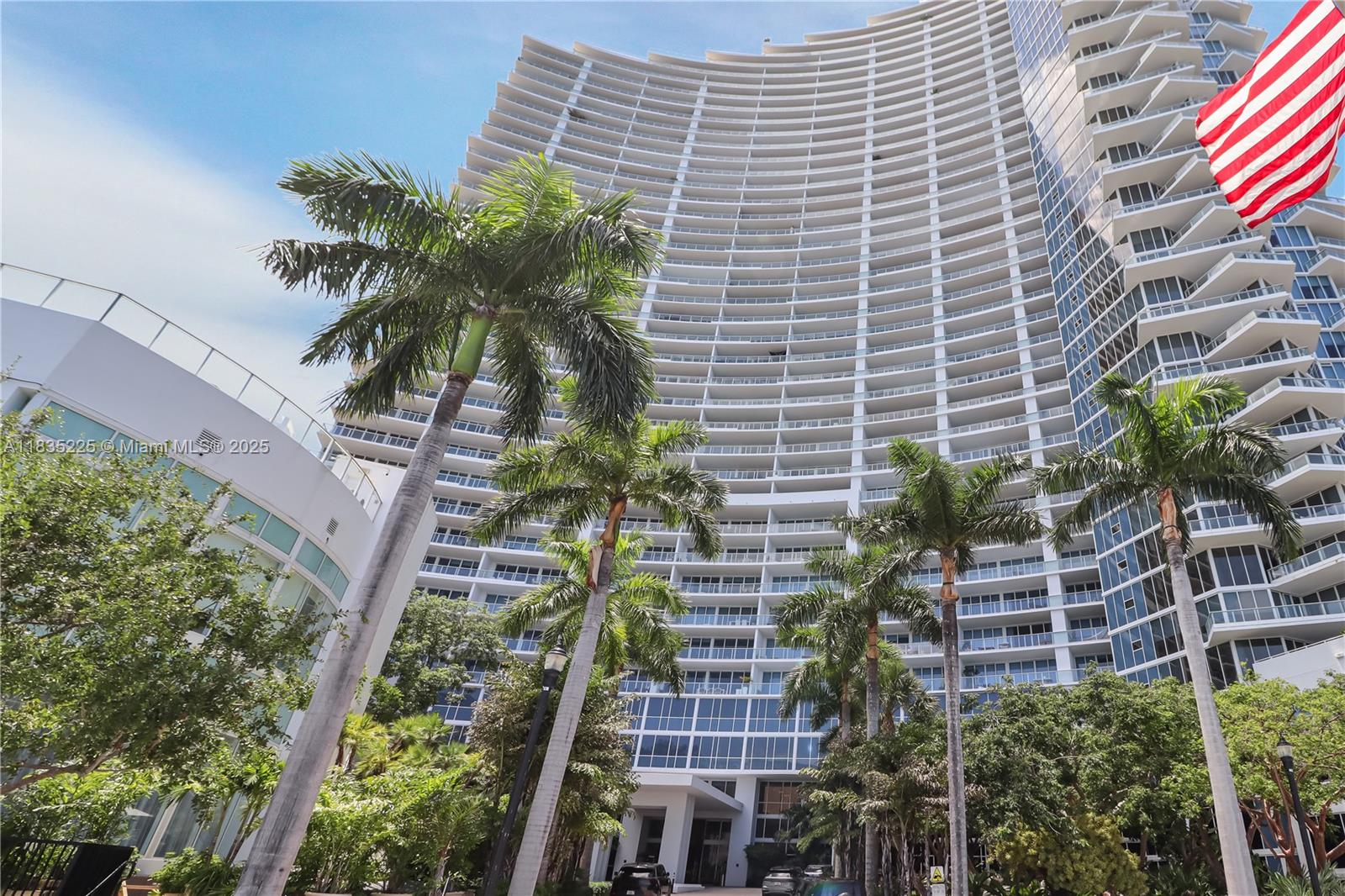 image Paramount Bay Condo35