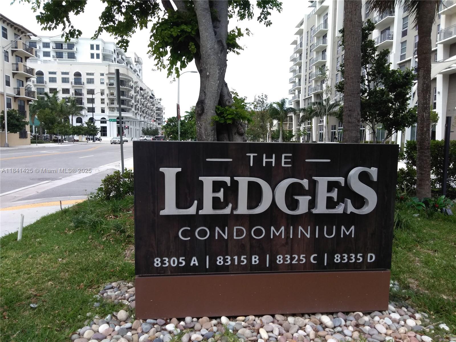 8325 SW 72nd Ave #213C