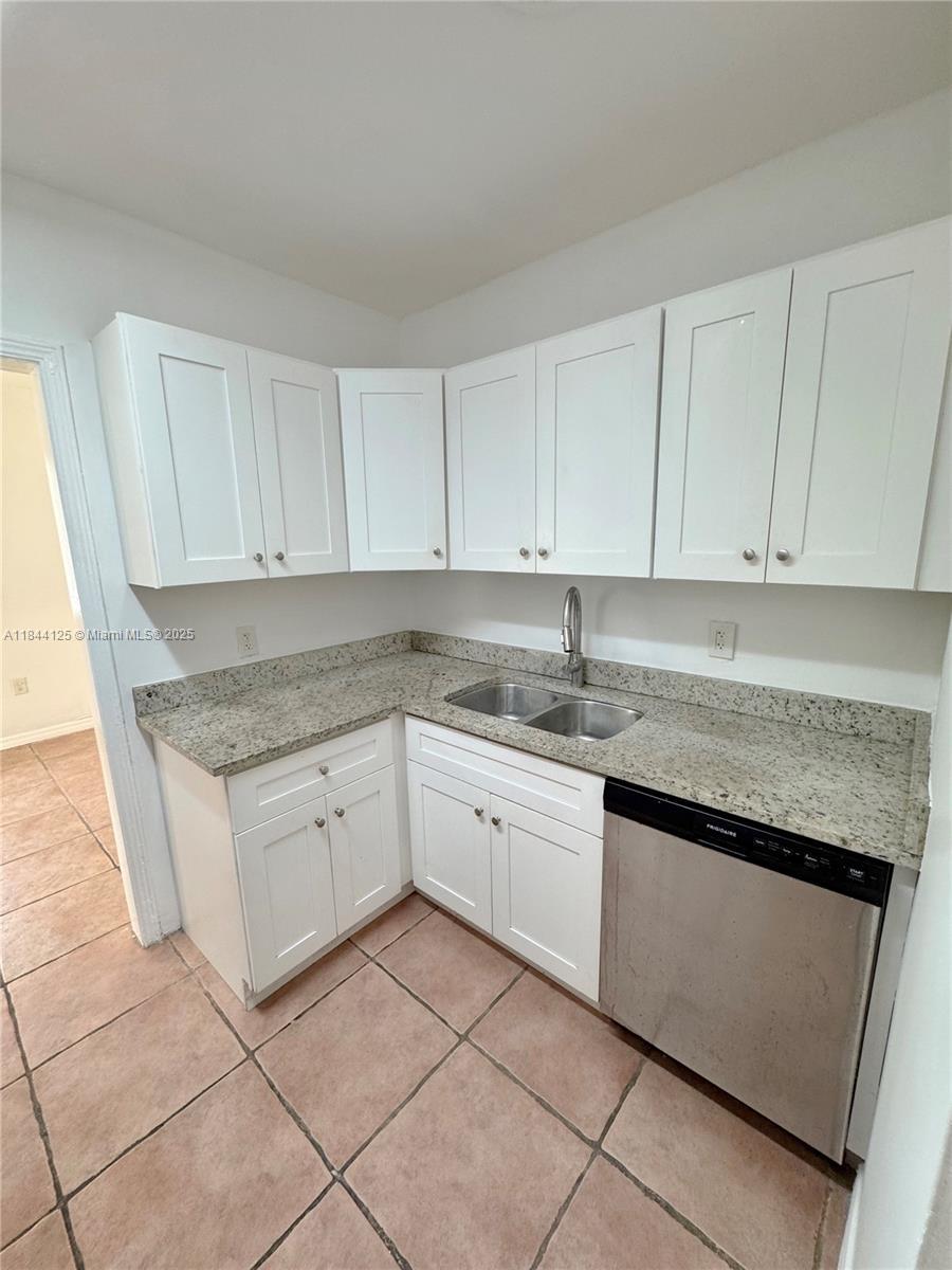 7536 Cutlass Ave North Bay Village, FL 33141