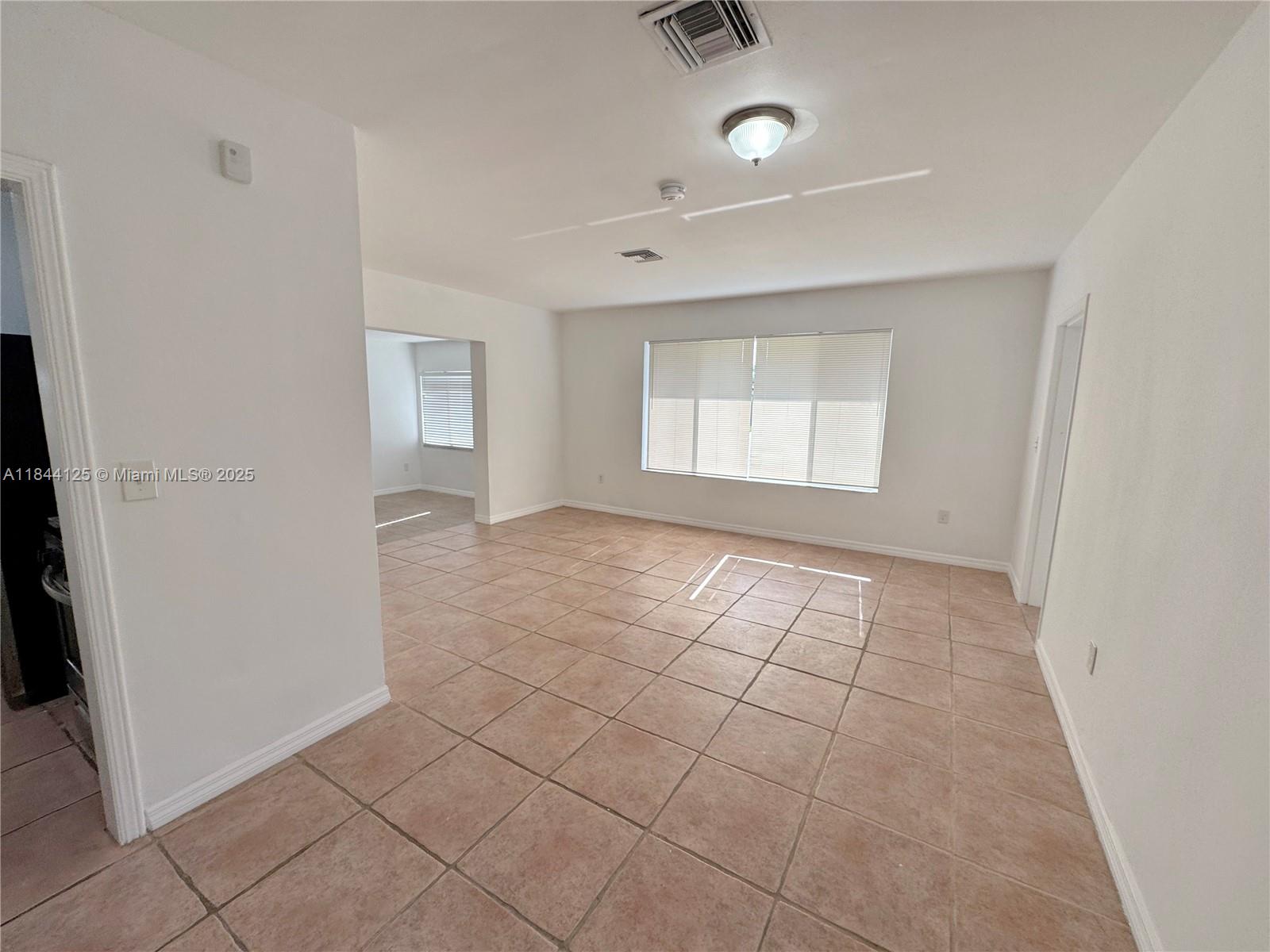 7536 Cutlass Ave North Bay Village, FL 33141