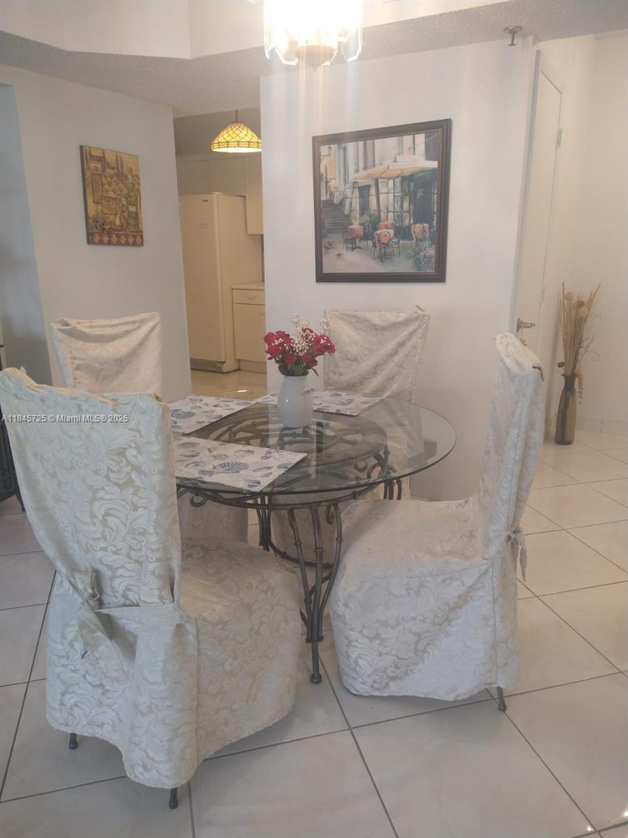9341 Collins Ave #303