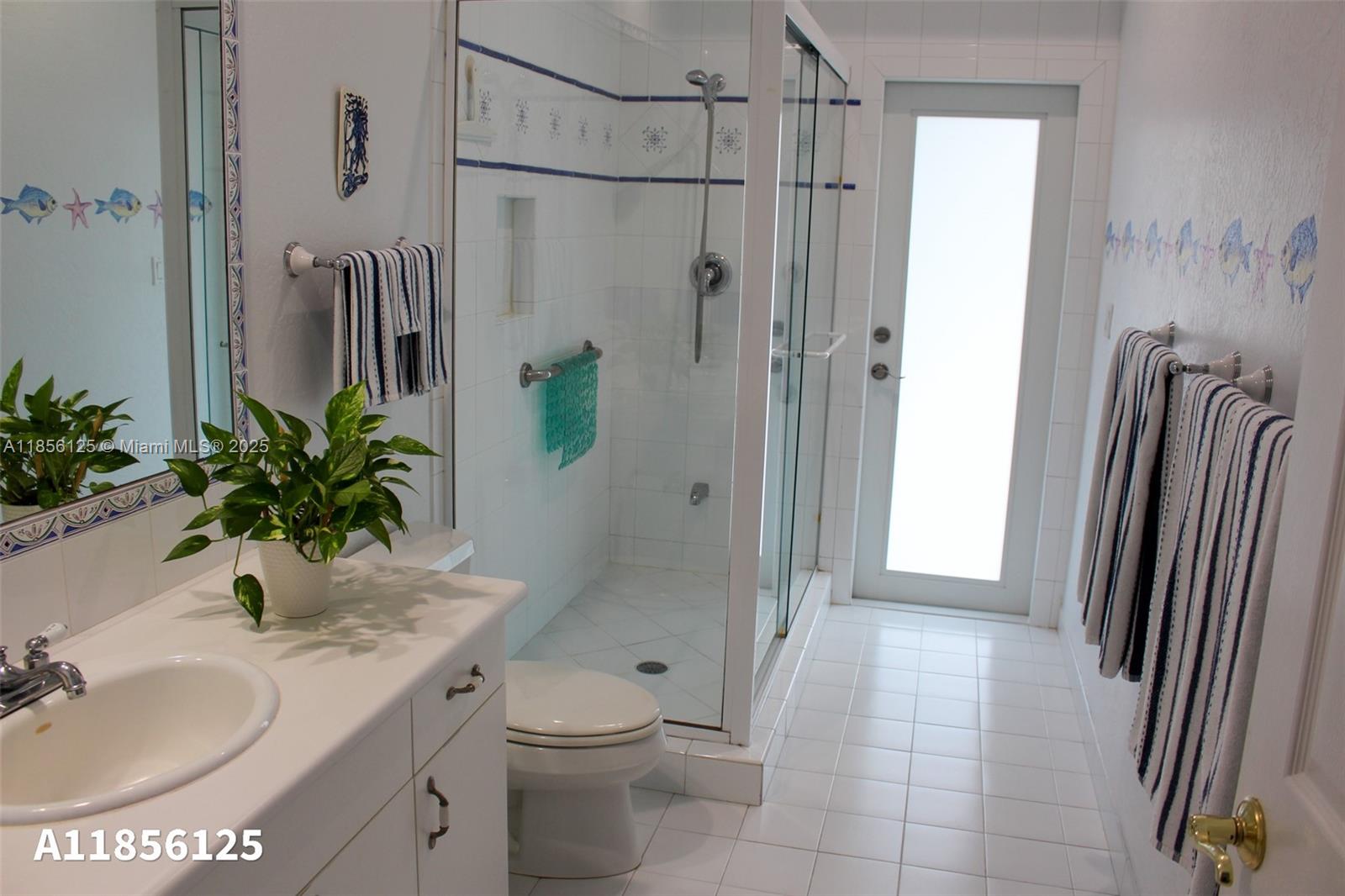 15255 SW 80th Ave Palmetto Bay, FL 33157