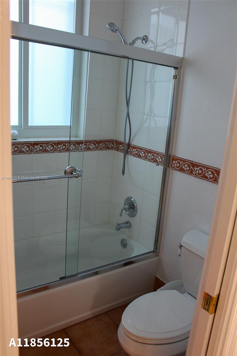 15255 SW 80th Ave Palmetto Bay, FL 33157