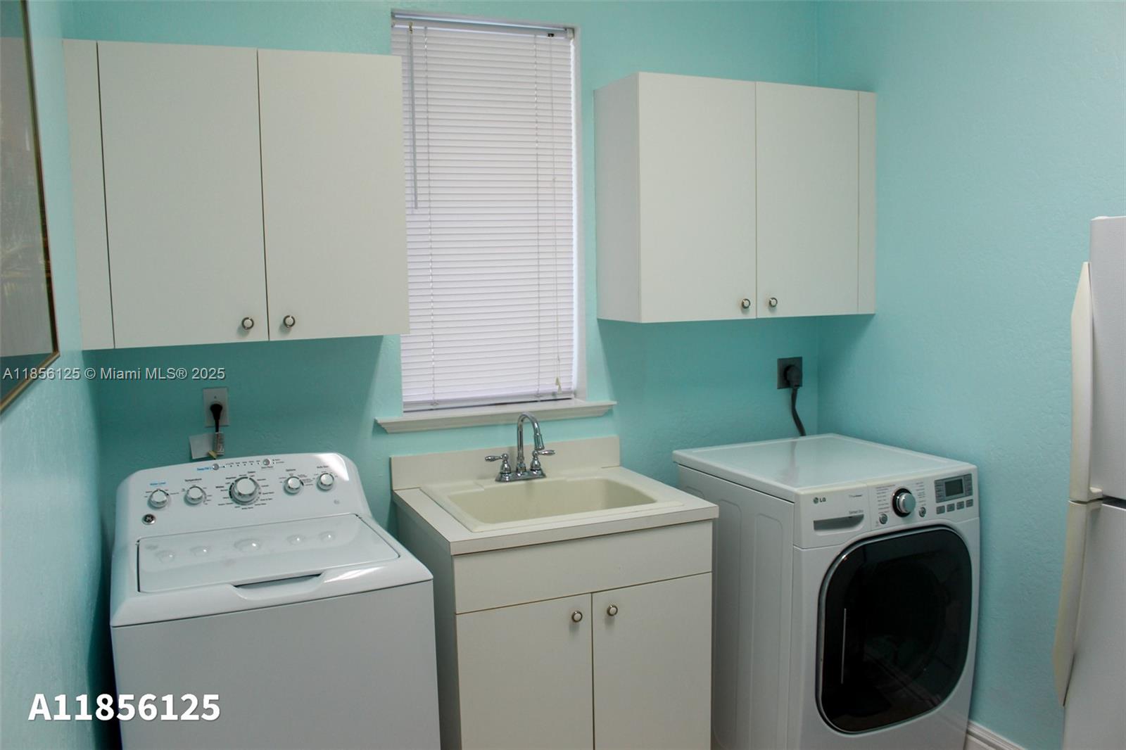 15255 SW 80th Ave Palmetto Bay, FL 33157