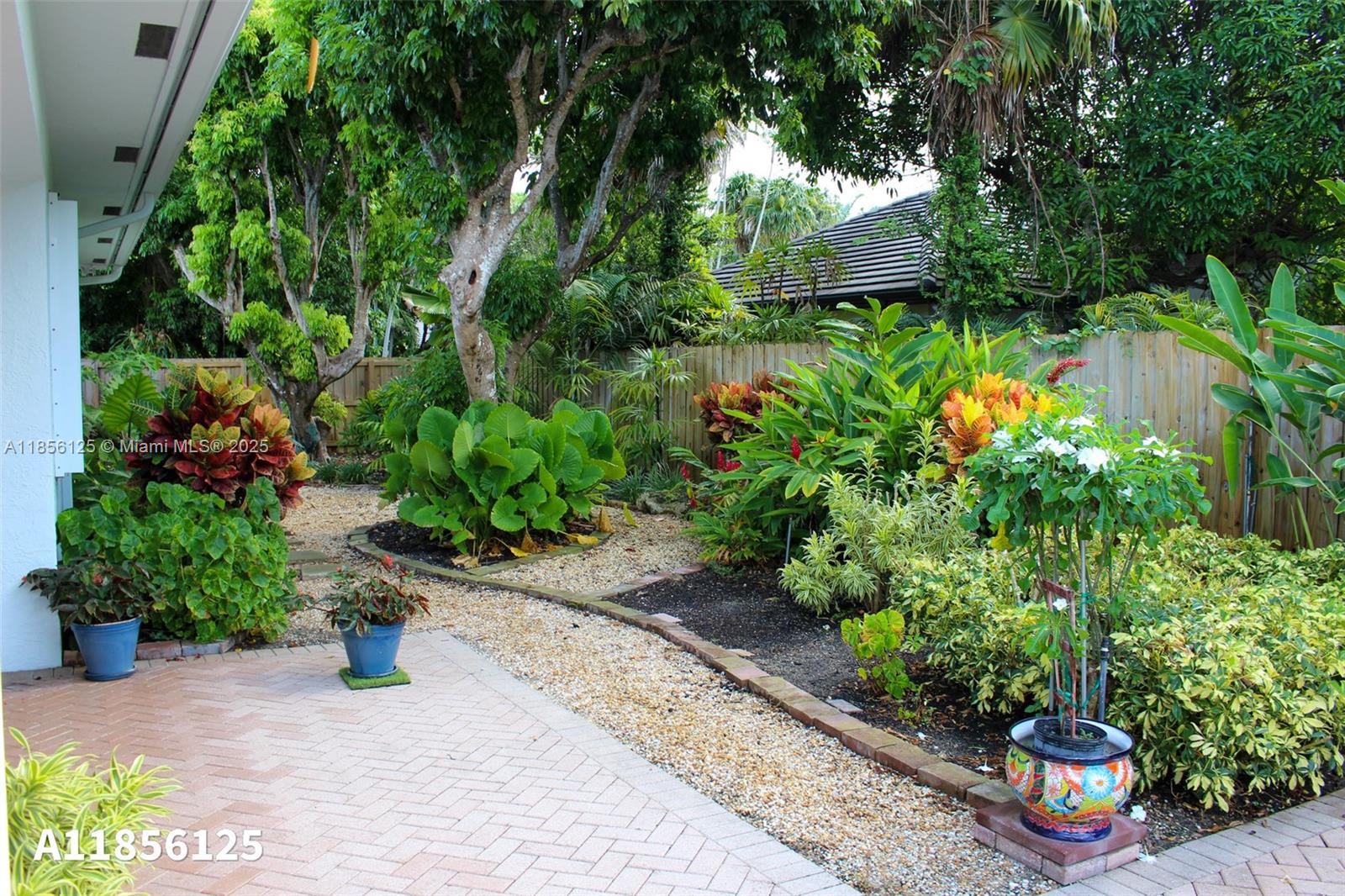 15255 SW 80th Ave Palmetto Bay, FL 33157