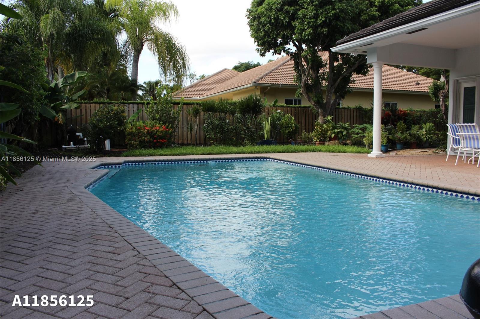 15255 SW 80th Ave Palmetto Bay, FL 33157