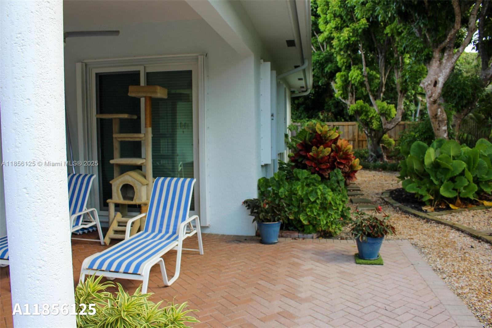 15255 SW 80th Ave Palmetto Bay, FL 33157