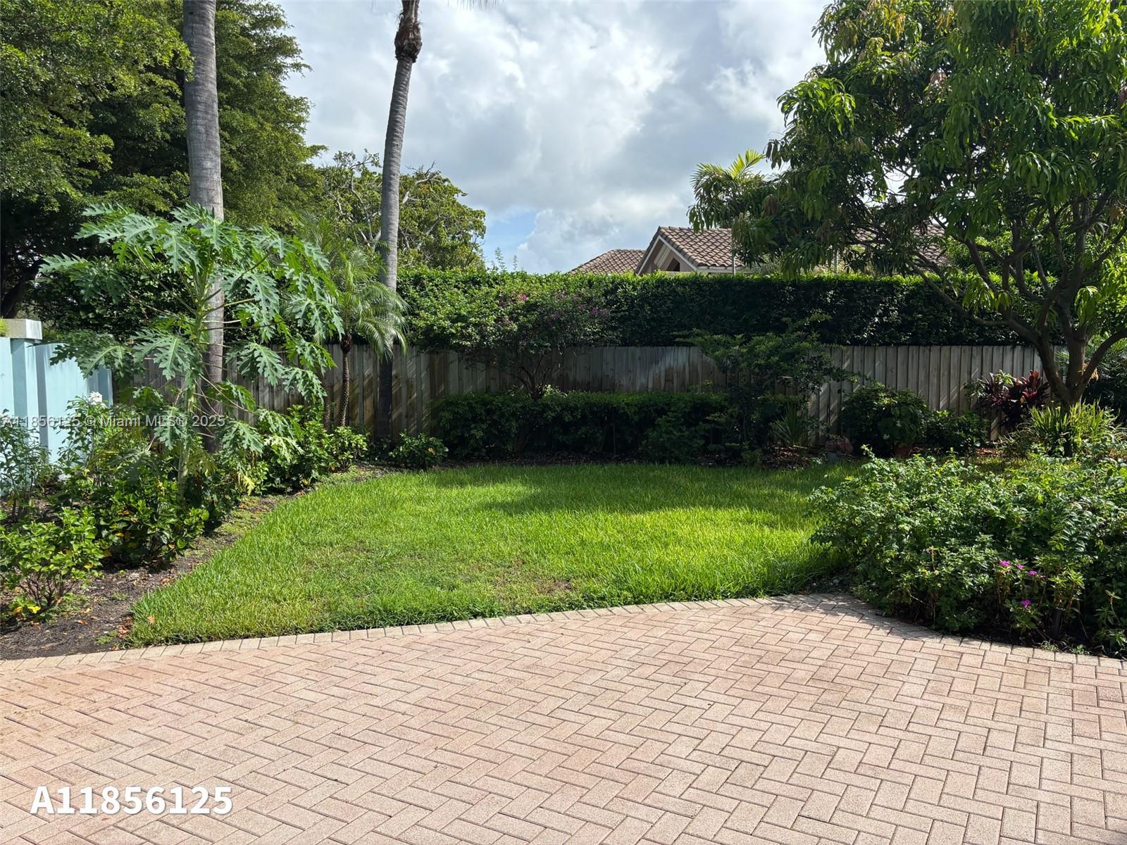 15255 SW 80th Ave Palmetto Bay, FL 33157