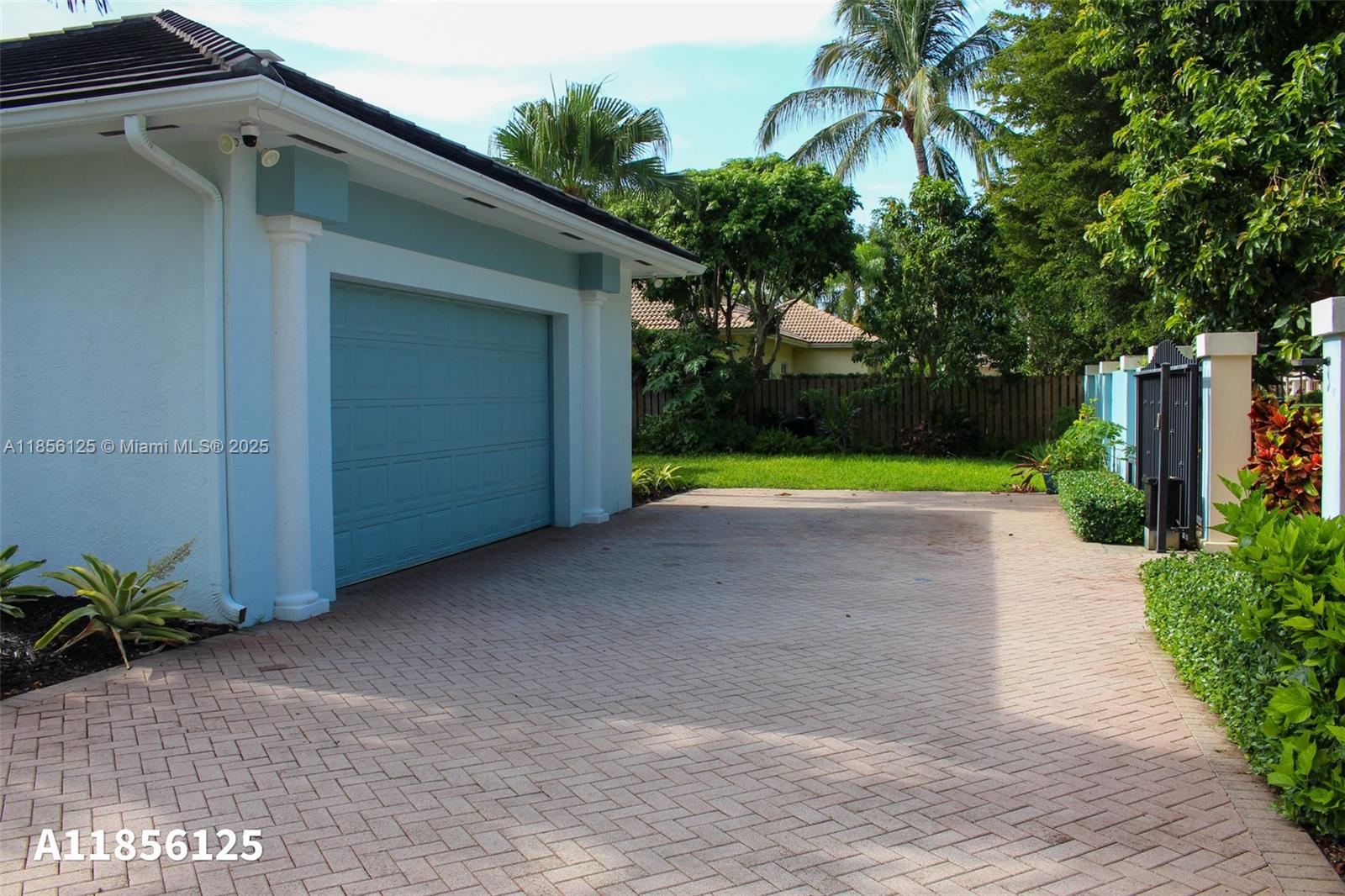 15255 SW 80th Ave Palmetto Bay, FL 33157