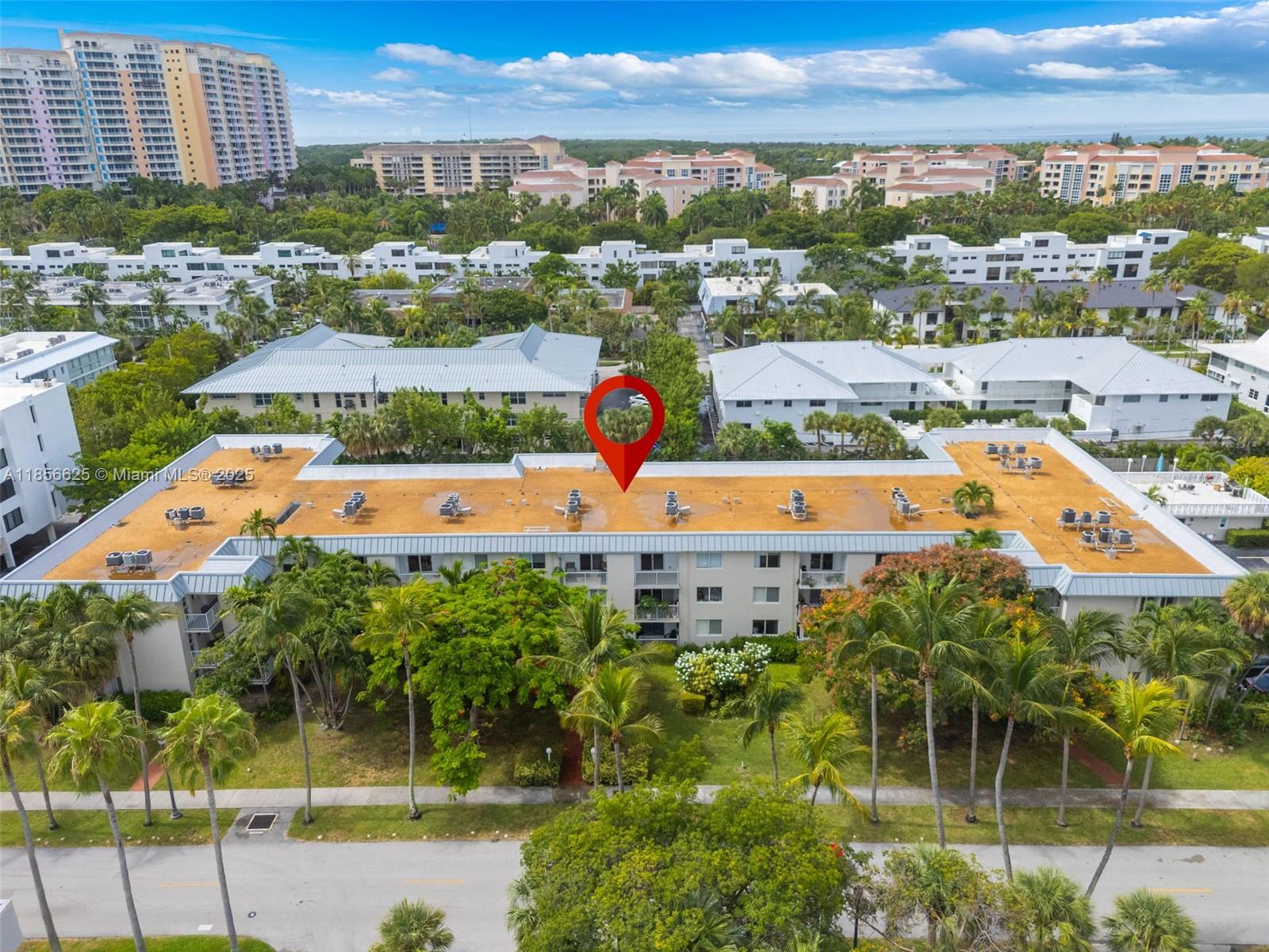 240 Galen Dr #314 Key Biscayne, FL 33149