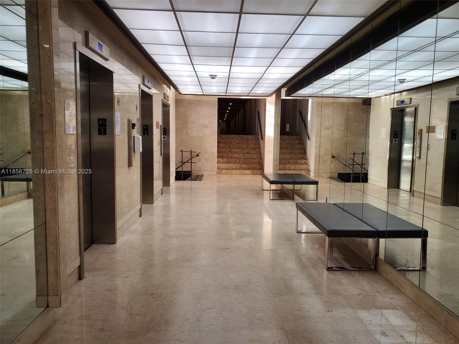 image Arlen House Condo19