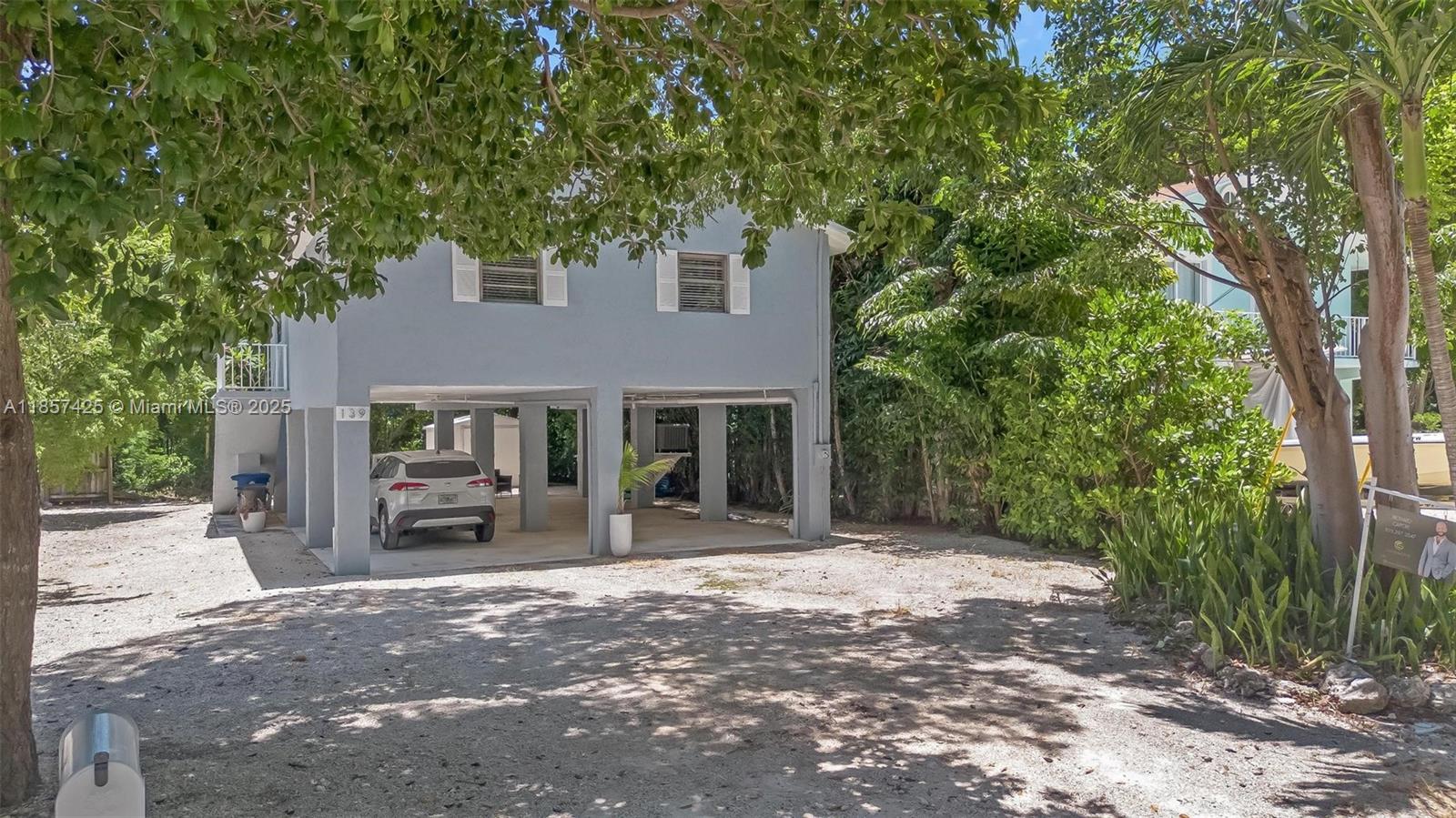 139 N Bay Hbr Dr