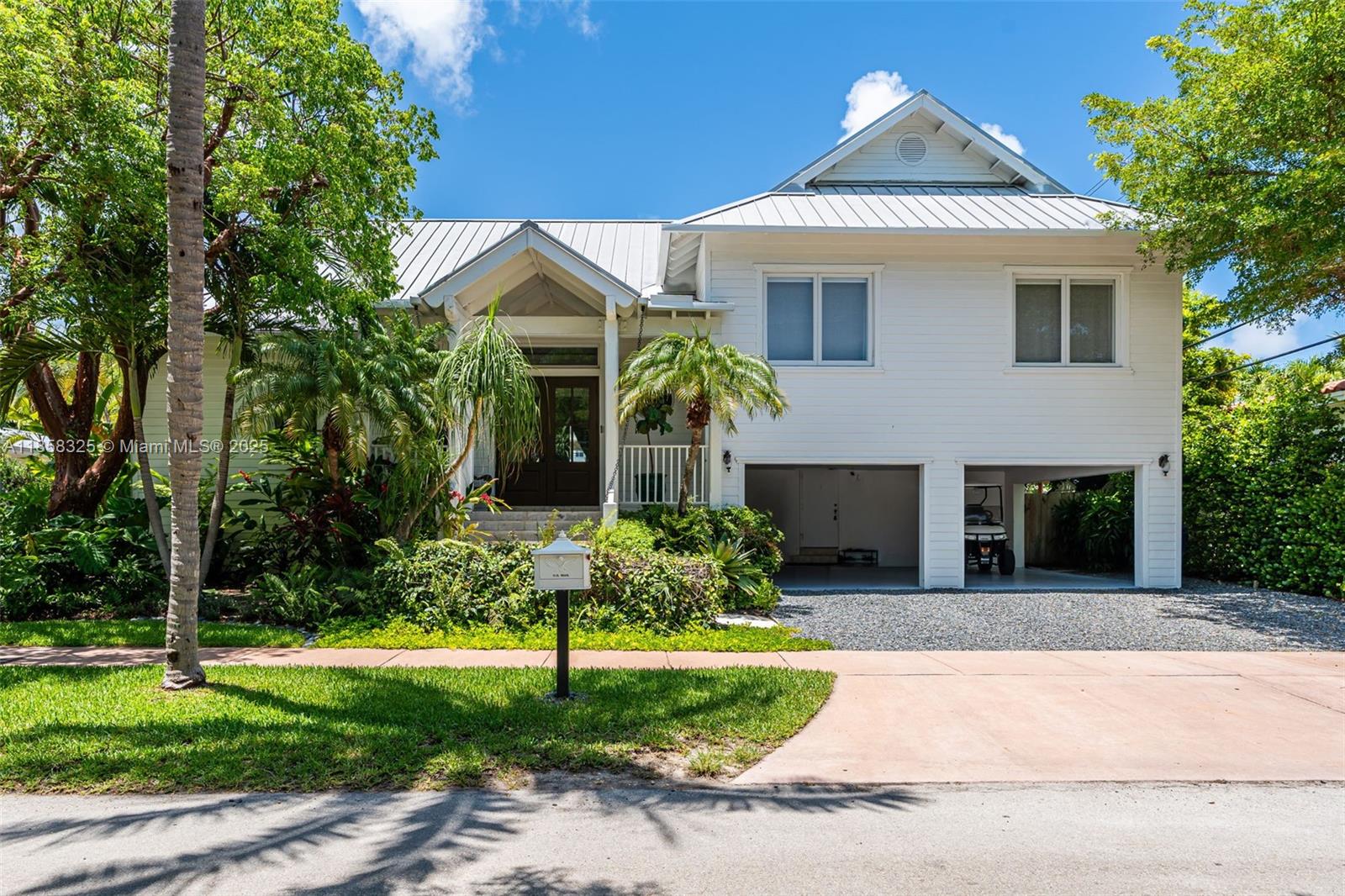 285 W Enid Dr