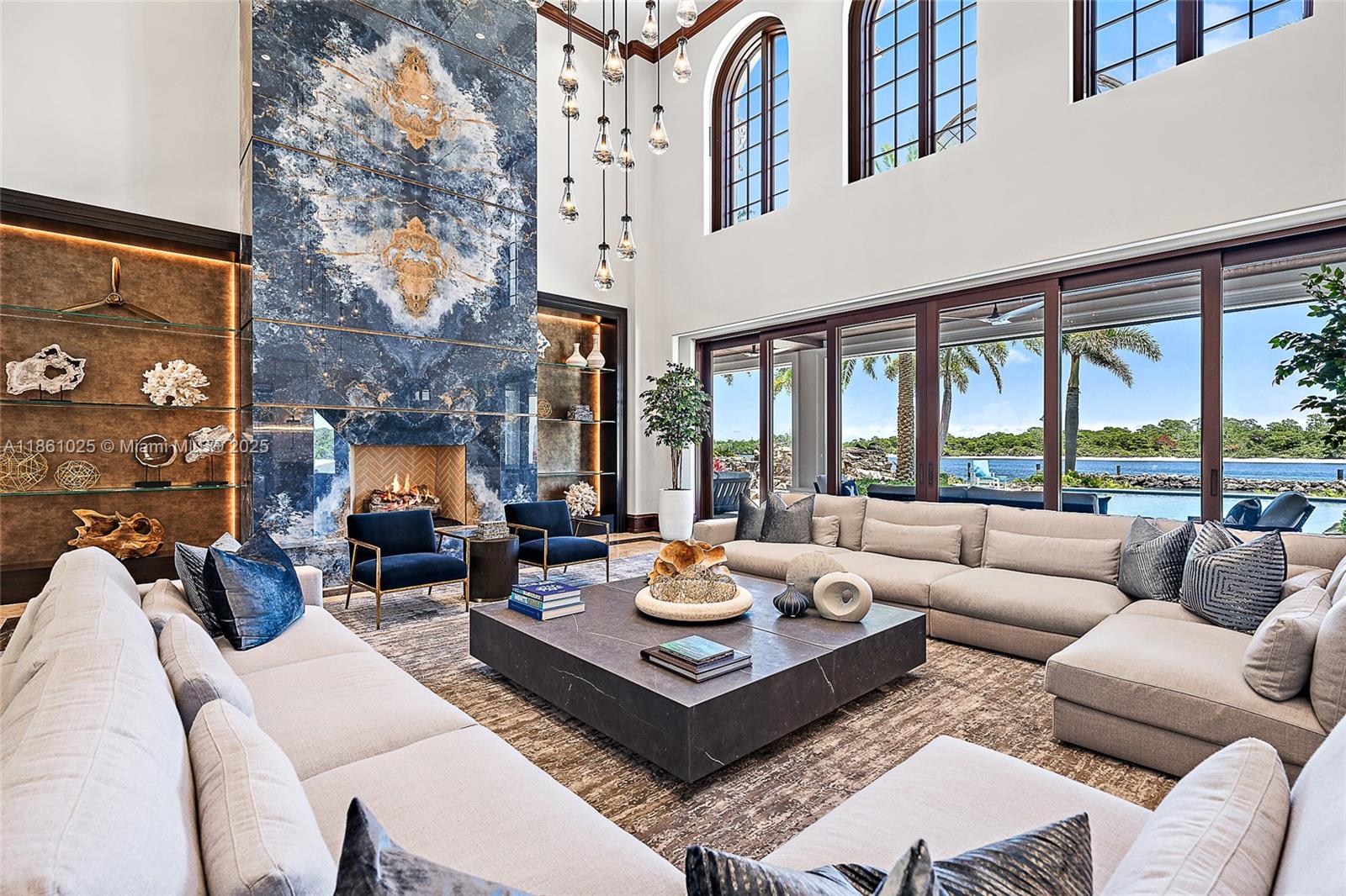 176 Spyglass Ln Jupiter, FL 33477